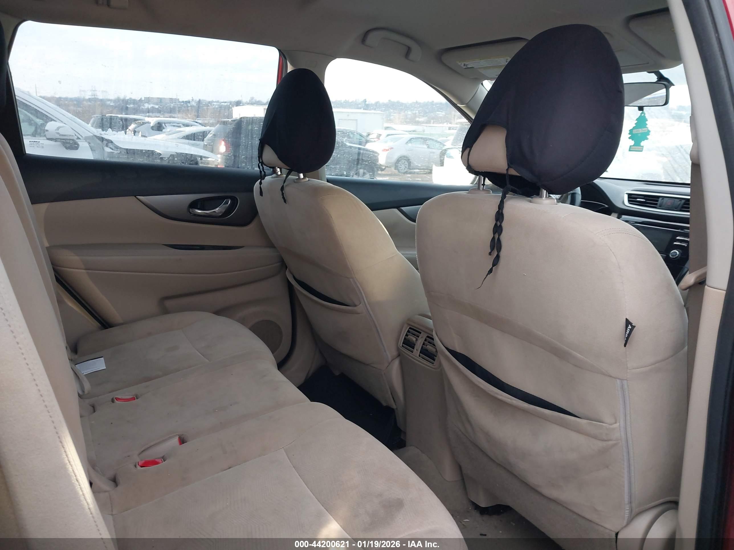 NISSAN ROGUE image 8