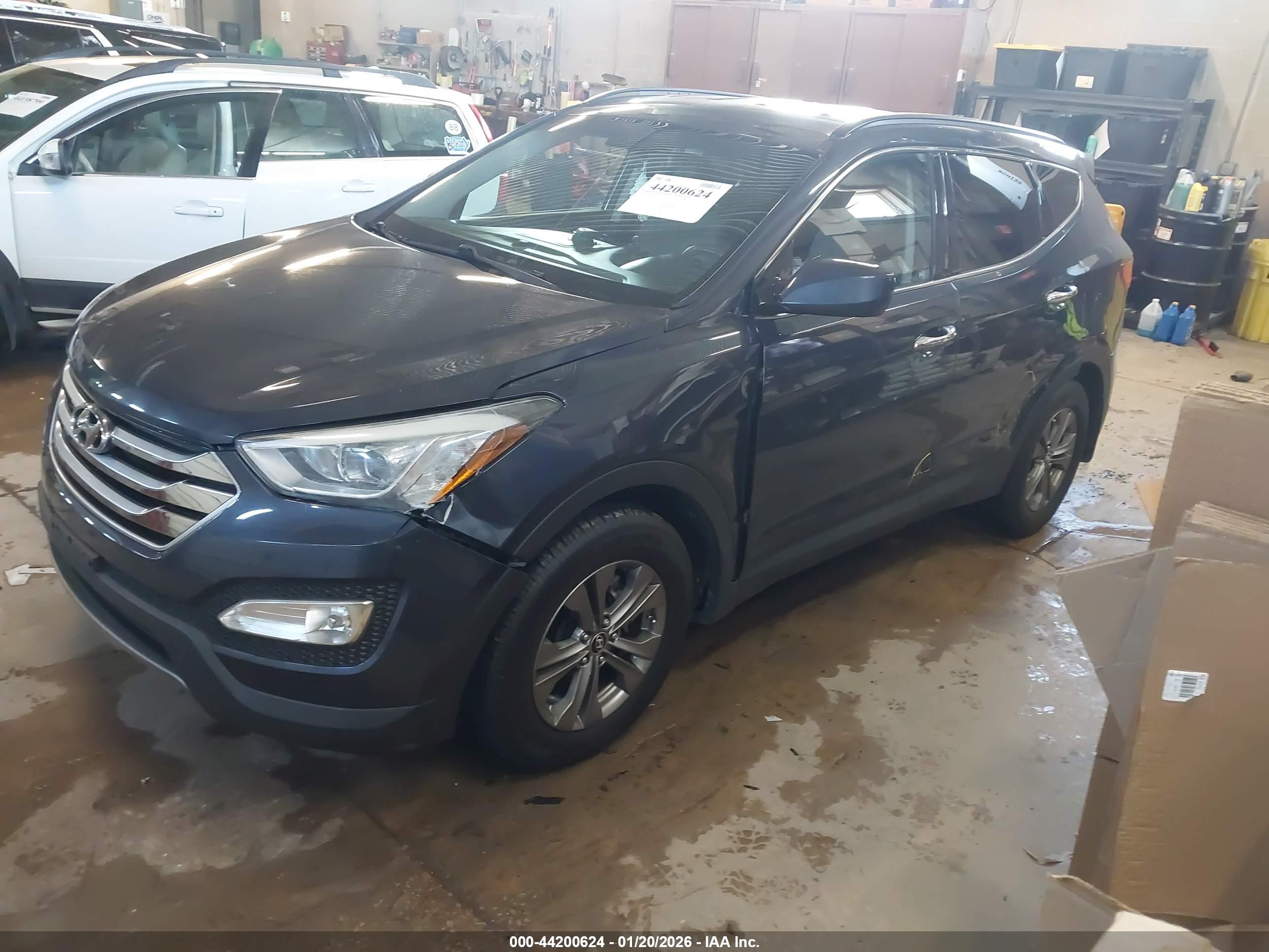 HYUNDAI SANTA image 2