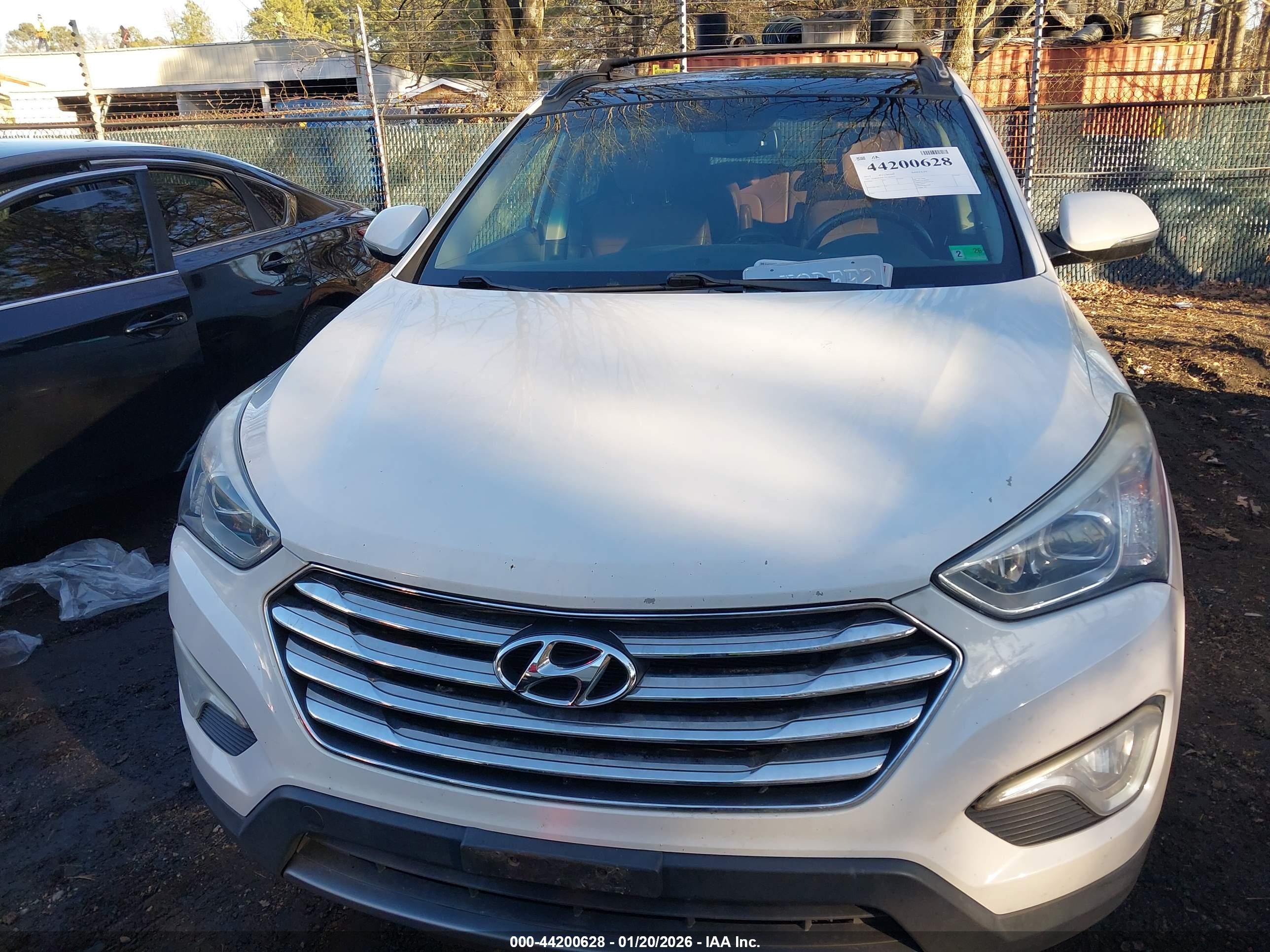 HYUNDAI SANTA image 6
