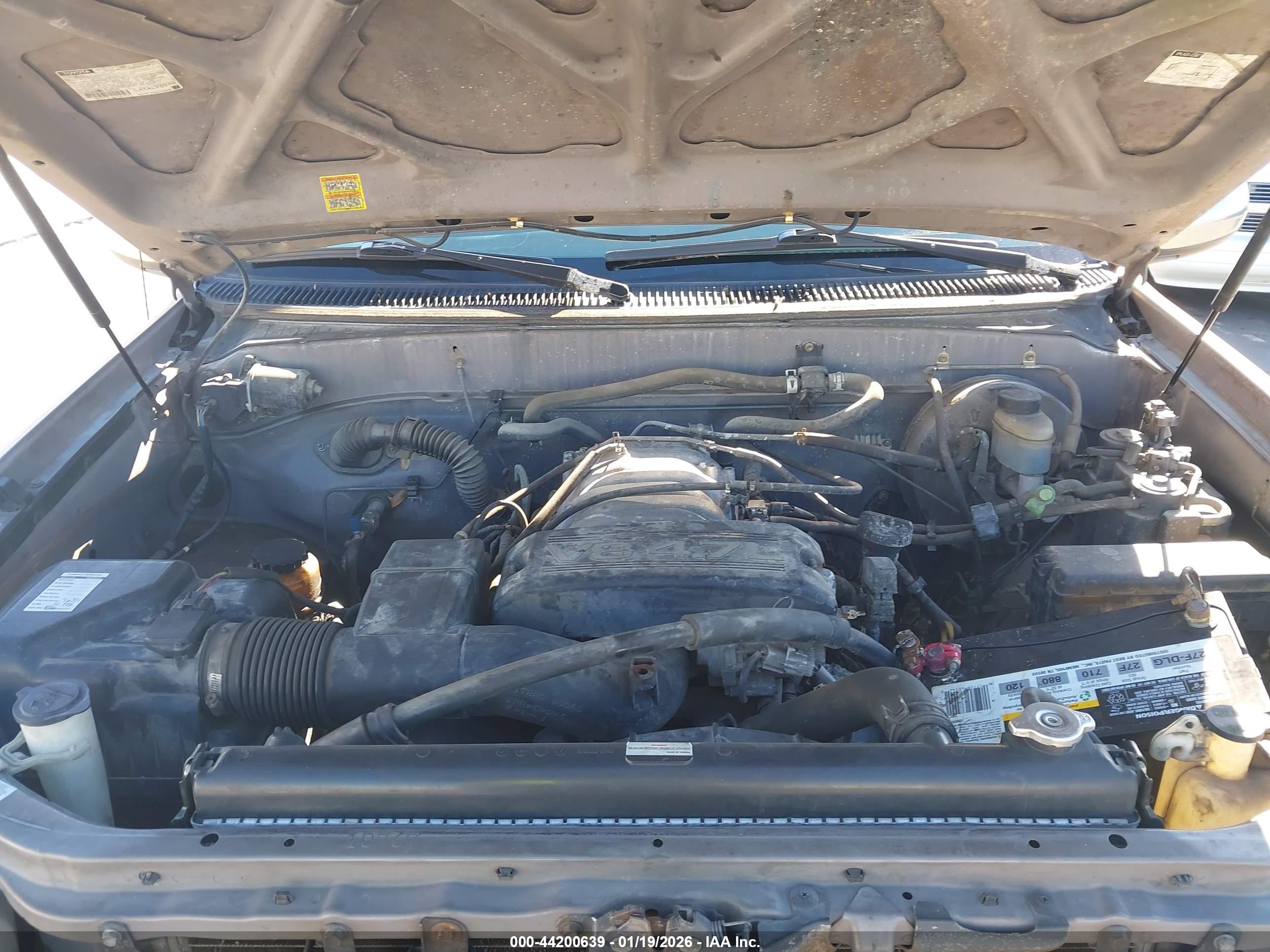 TOYOTA TUNDRA image 10