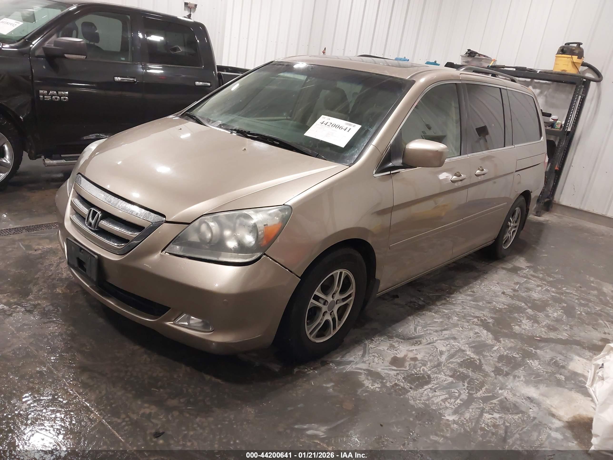 HONDA ODYSSEY image 2