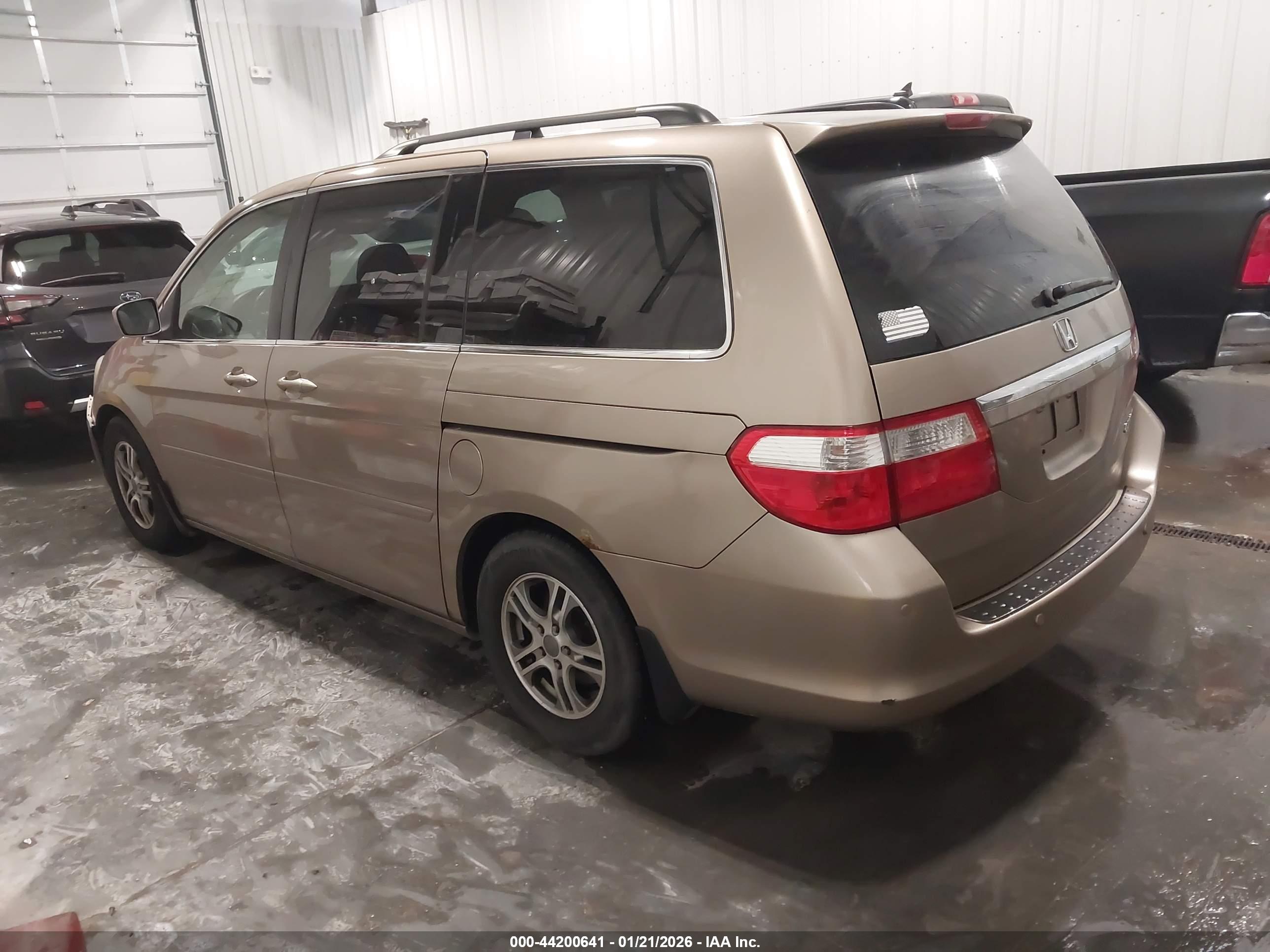 HONDA ODYSSEY image 3