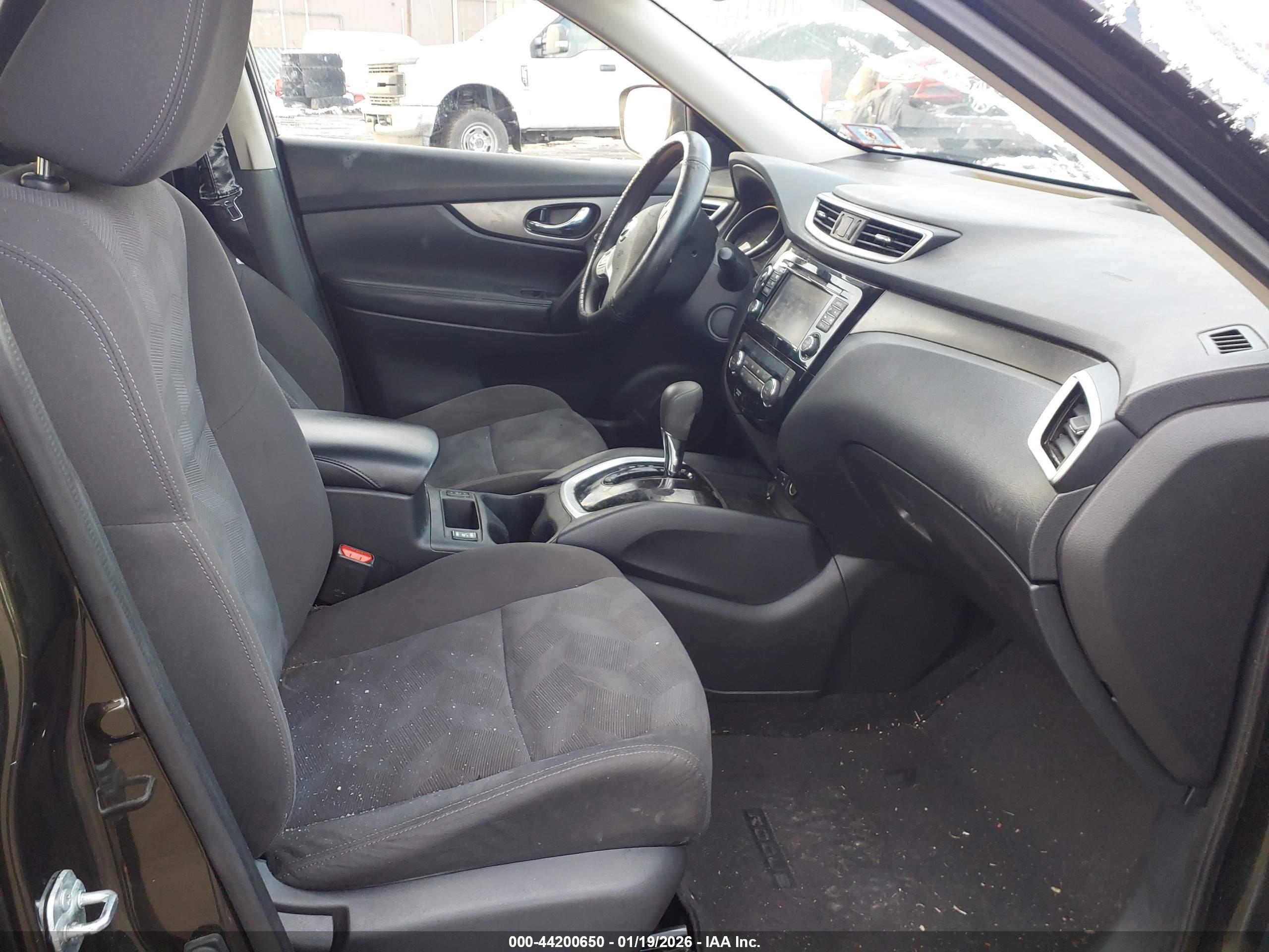 NISSAN ROGUE image 5