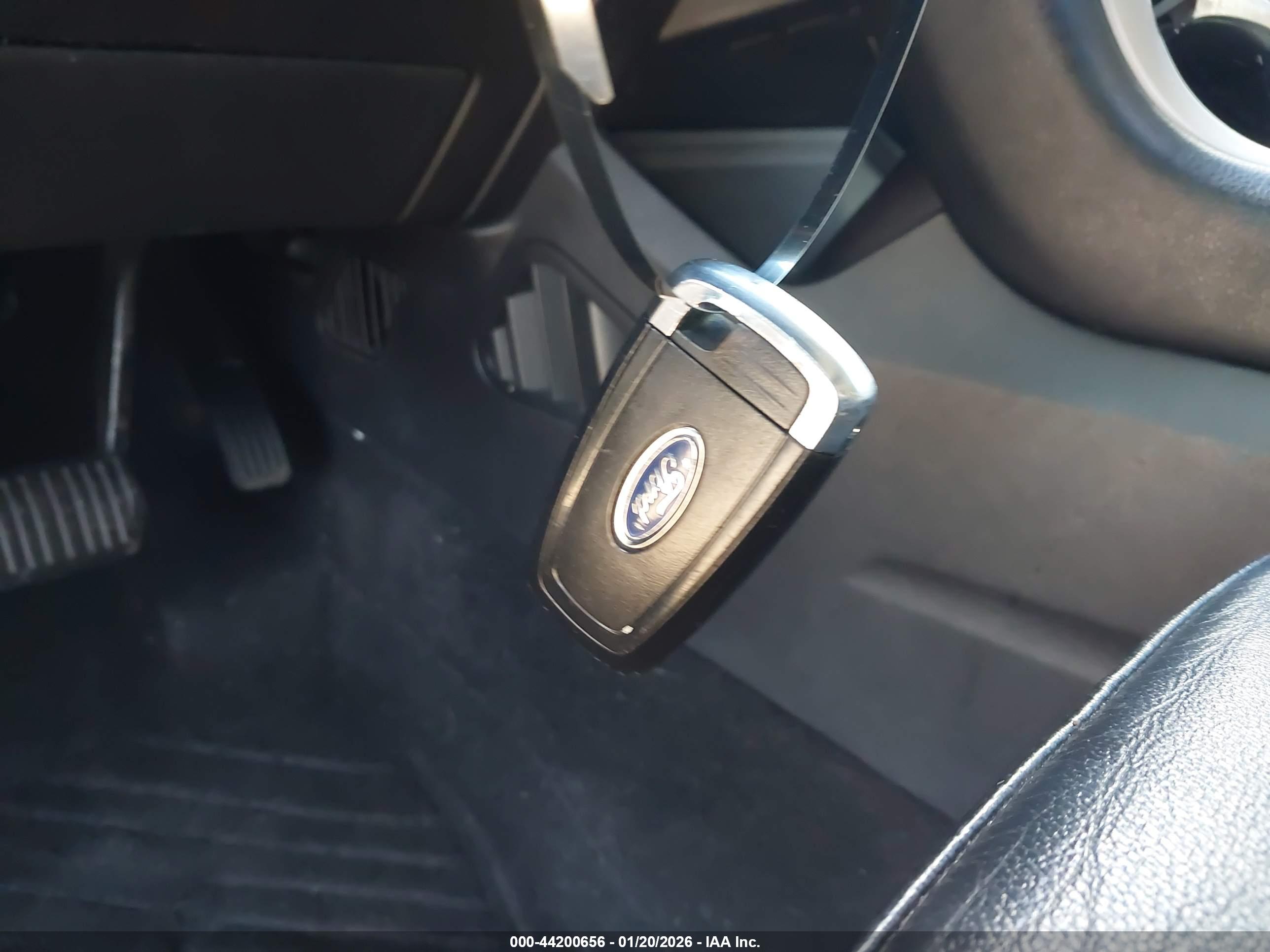 FORD EDGE image 11
