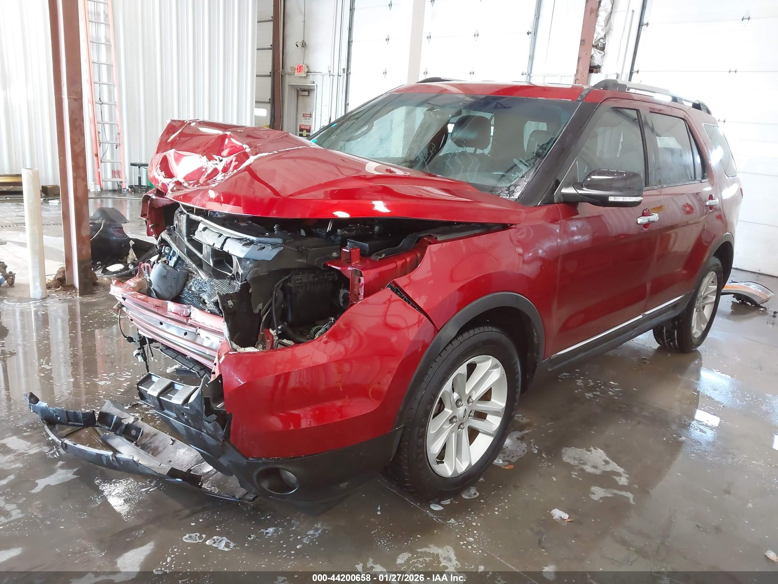 FORD EXPLORER image 2