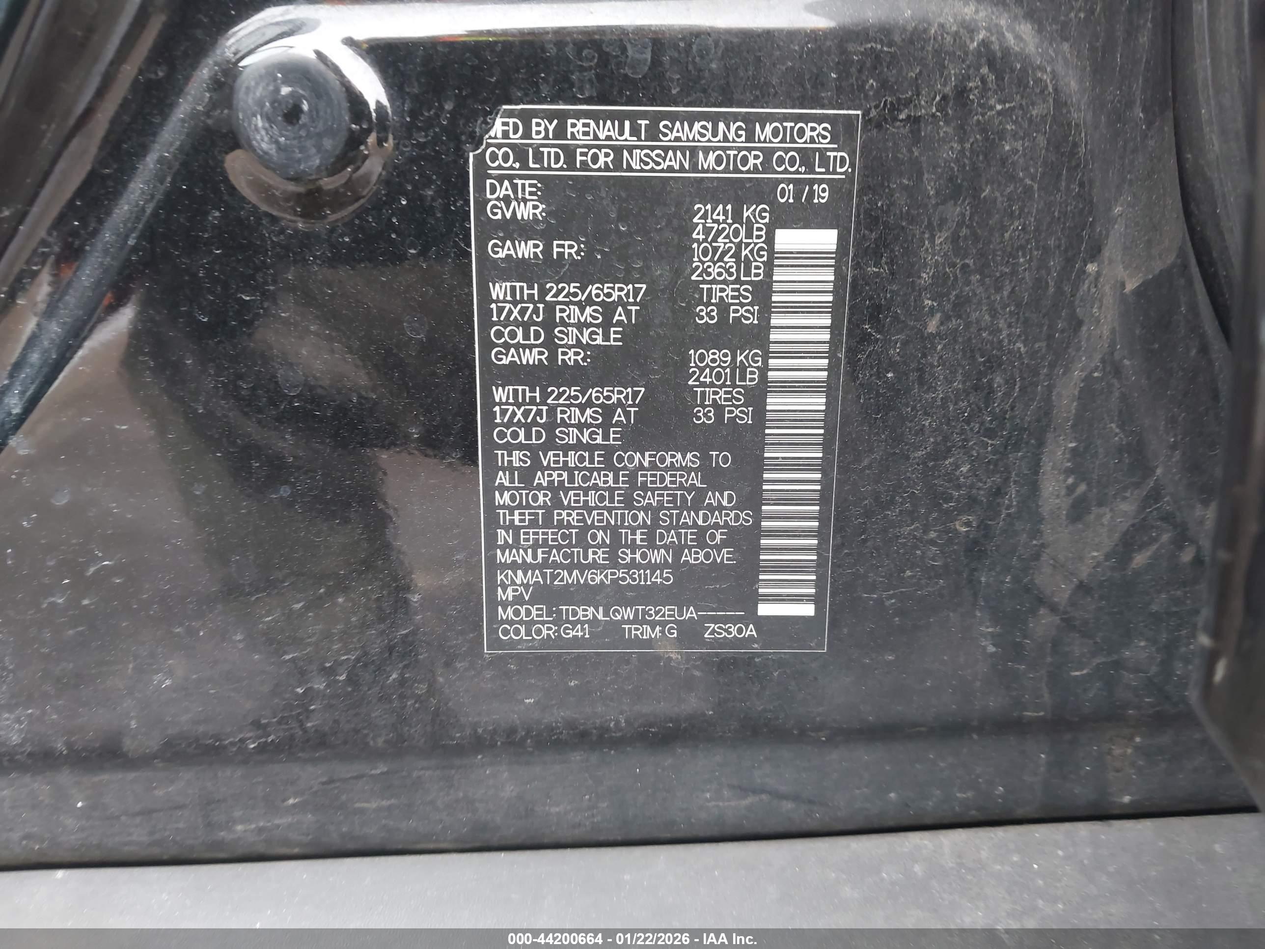 NISSAN ROGUE image 9