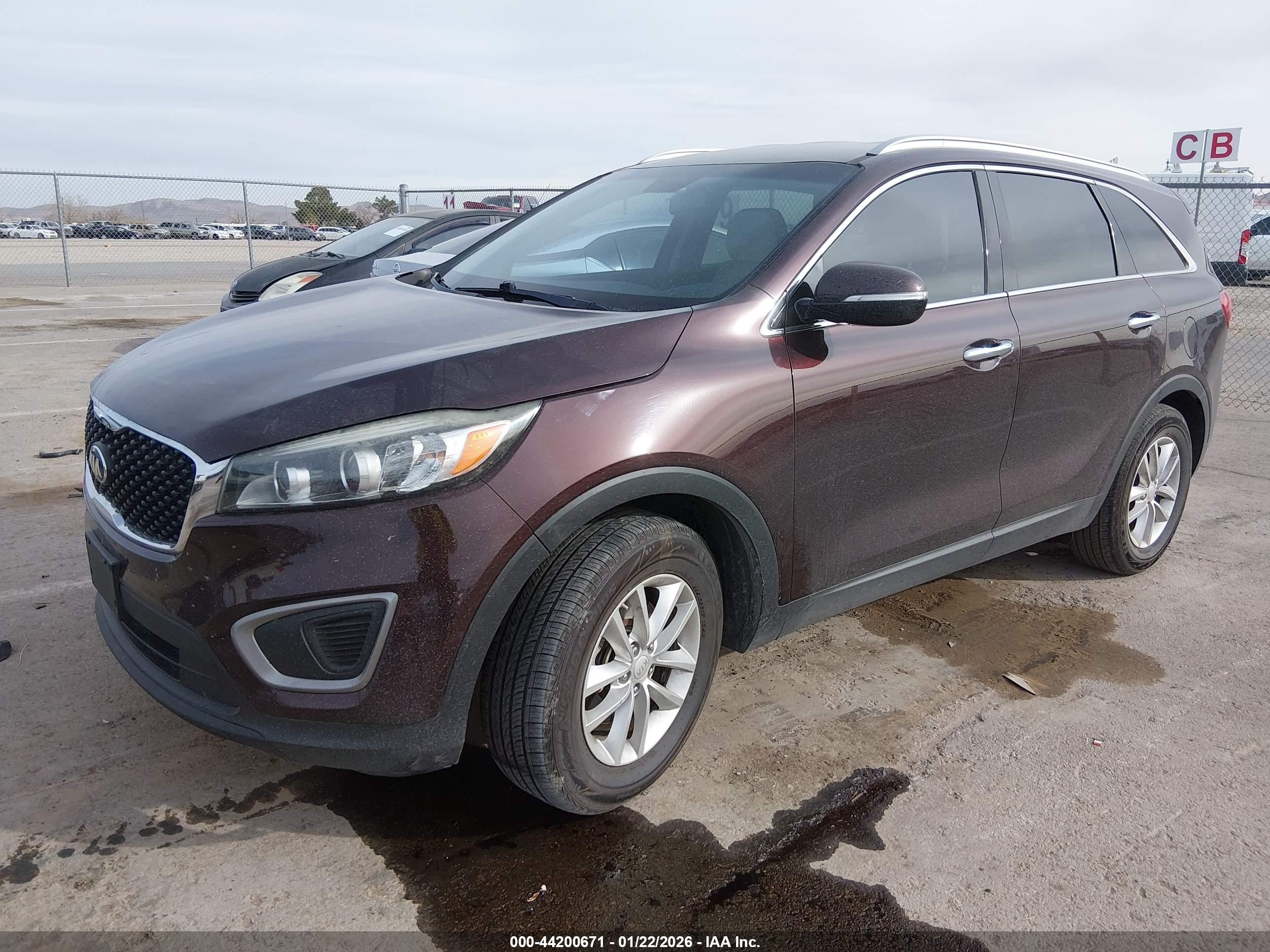 KIA SORENTO image 2