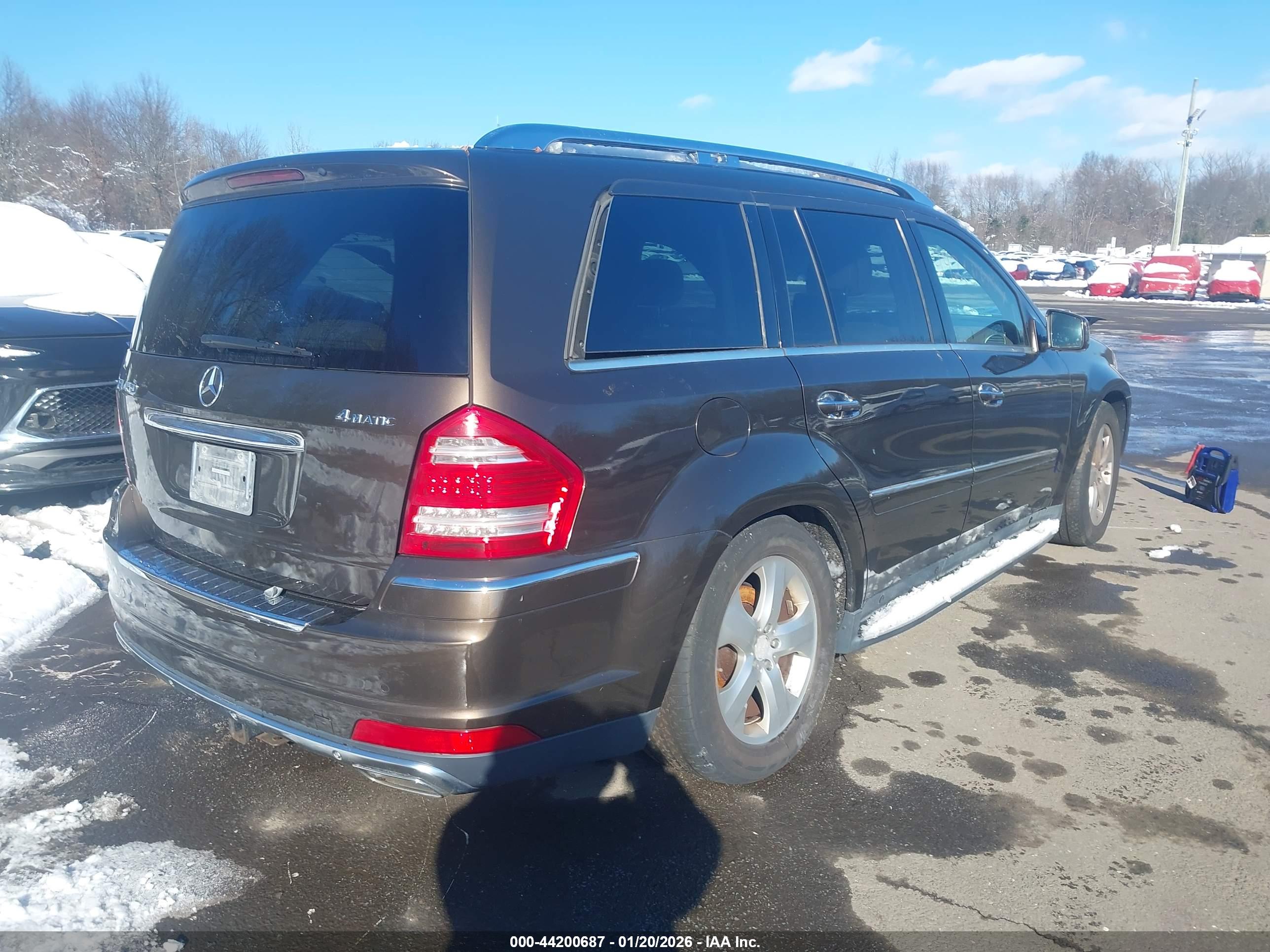 MERCEDES-BENZ GL image 4