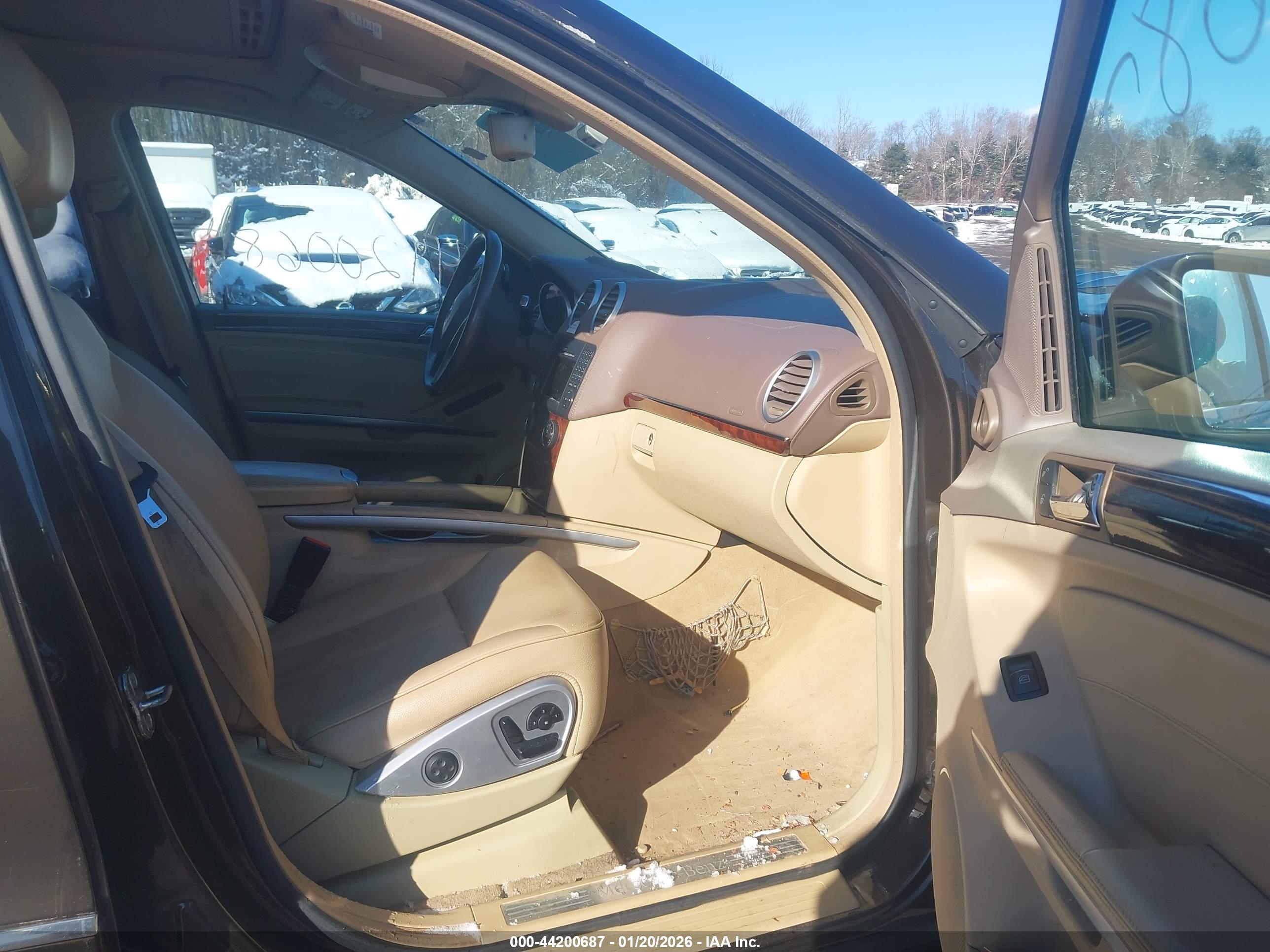MERCEDES-BENZ GL image 5
