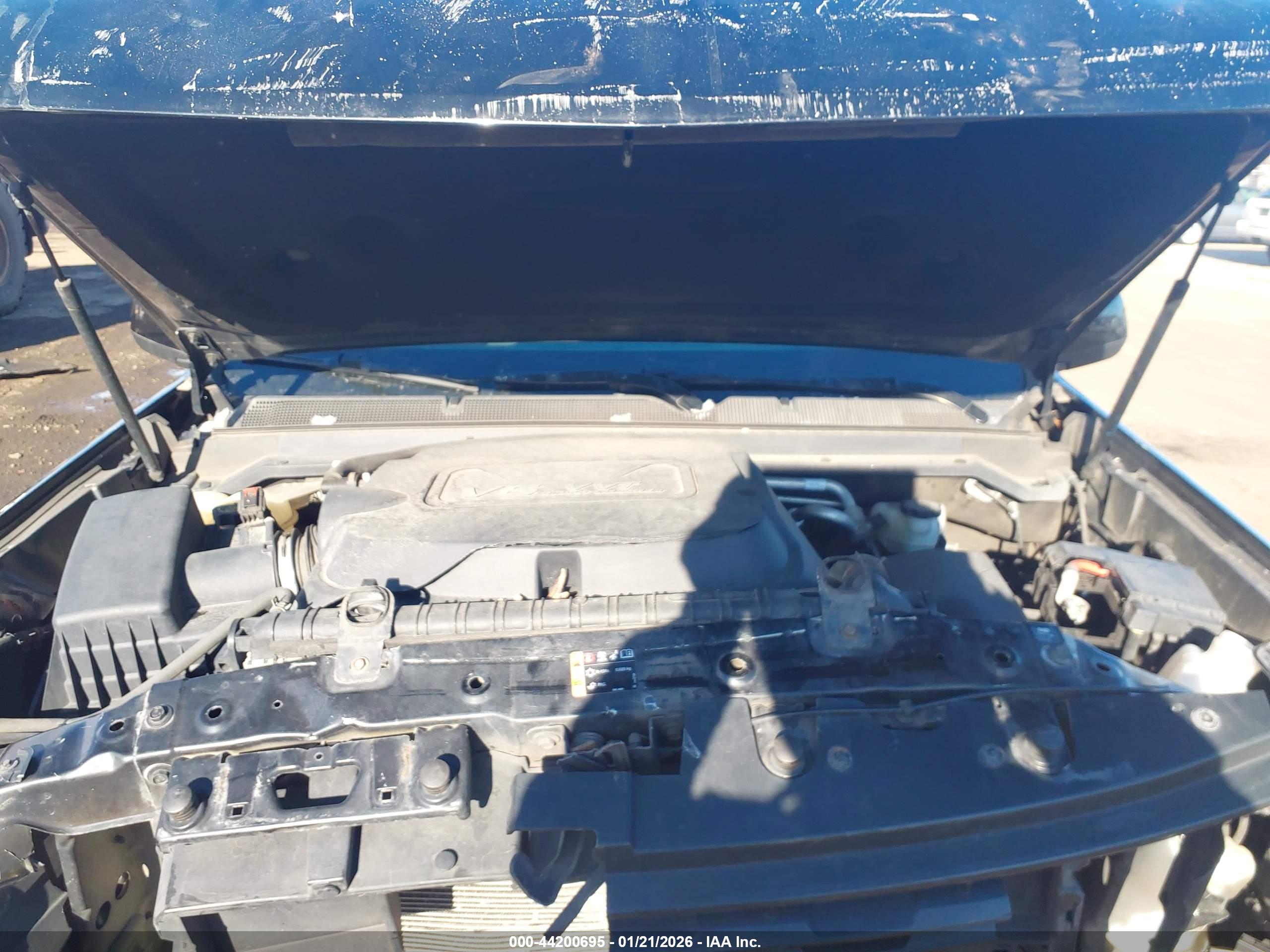 CHEVROLET COLORADO image 10
