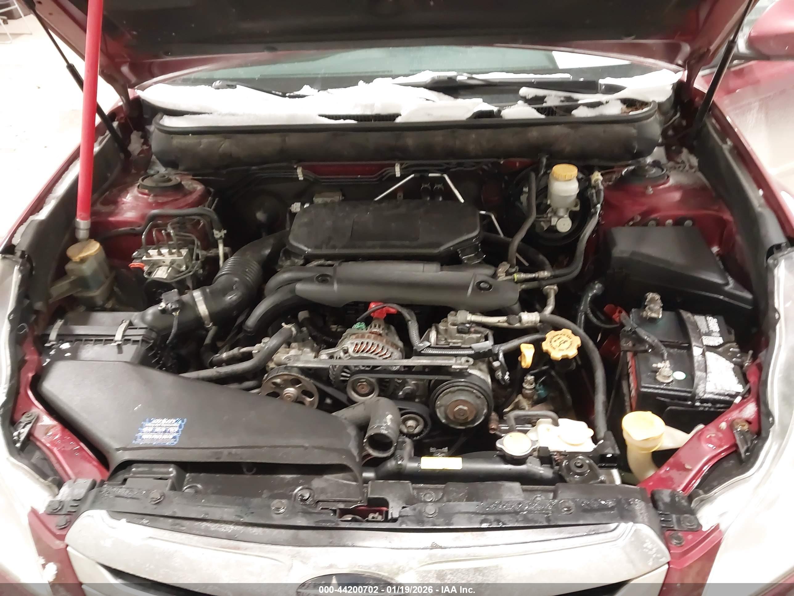 SUBARU OUTBACK image 10
