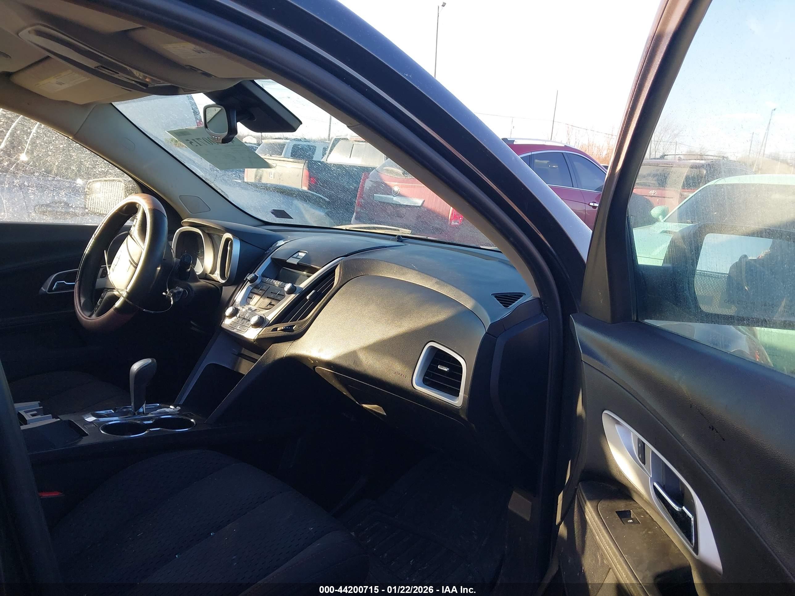 CHEVROLET EQUINOX image 5