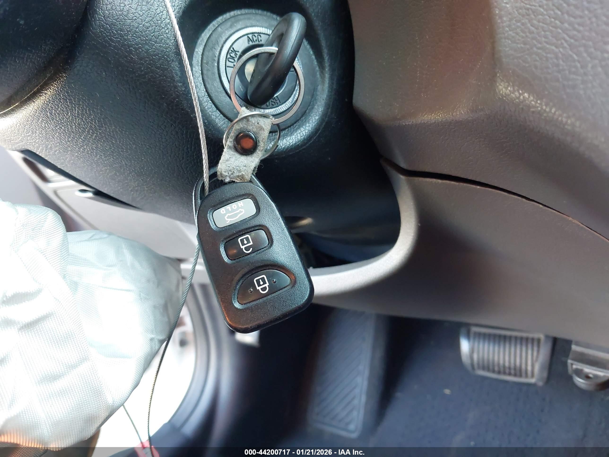 HYUNDAI SONATA image 11