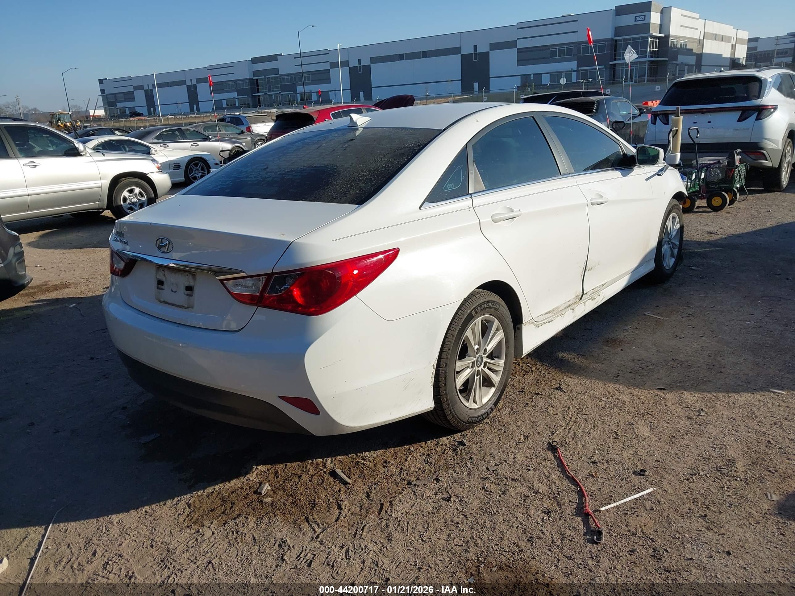 HYUNDAI SONATA image 4