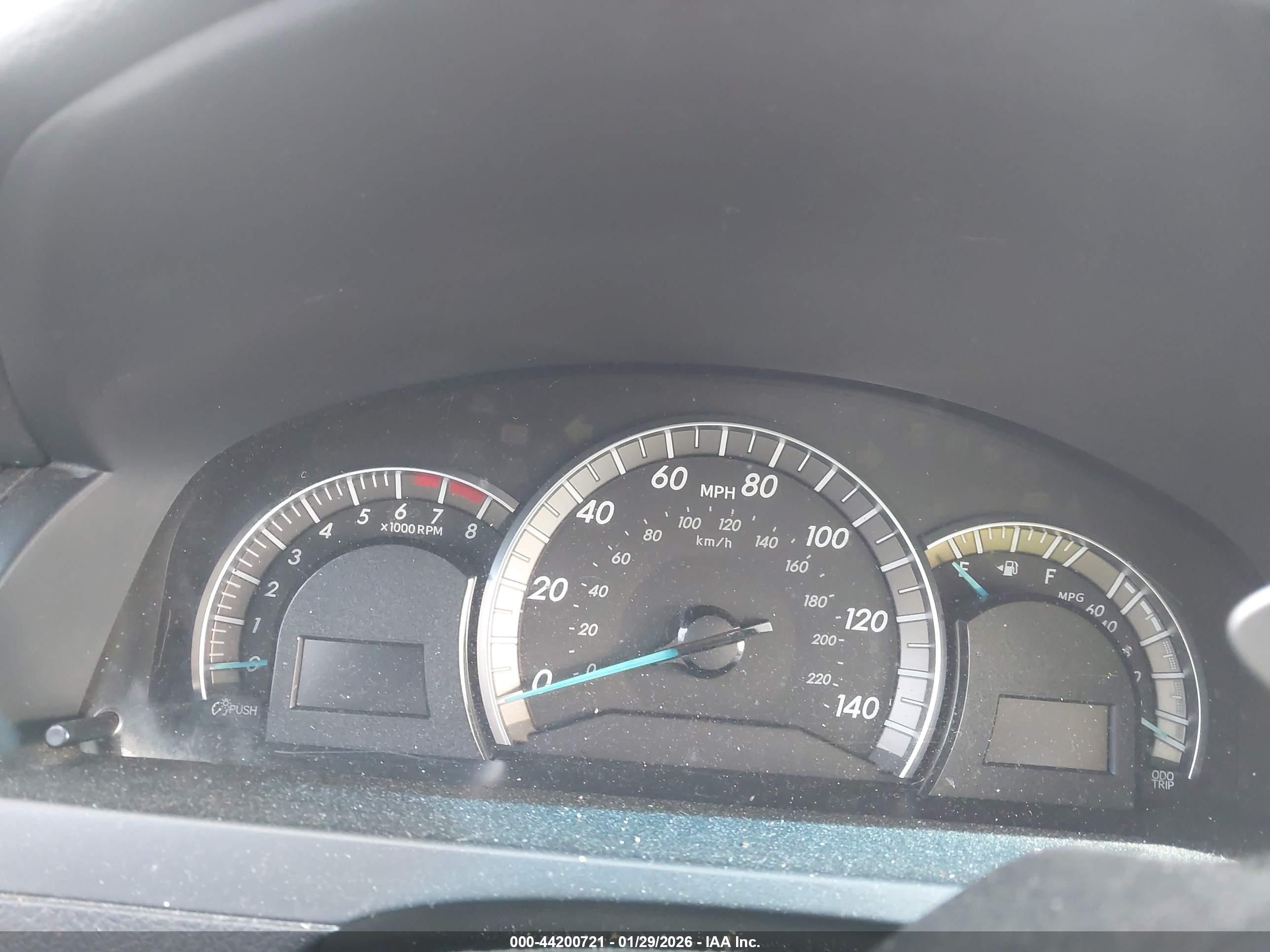 TOYOTA CAMRY image 7