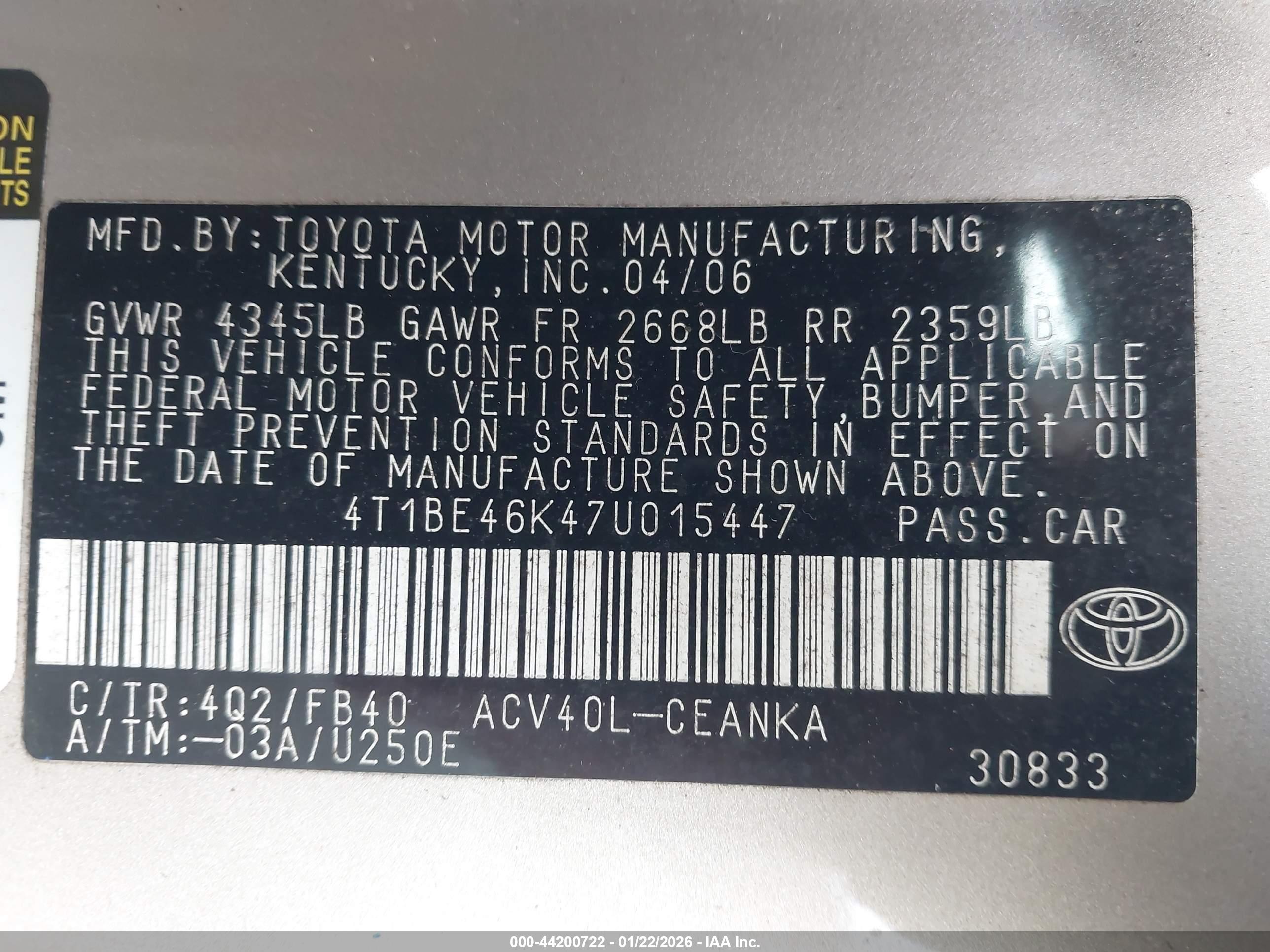 TOYOTA CAMRY image 9