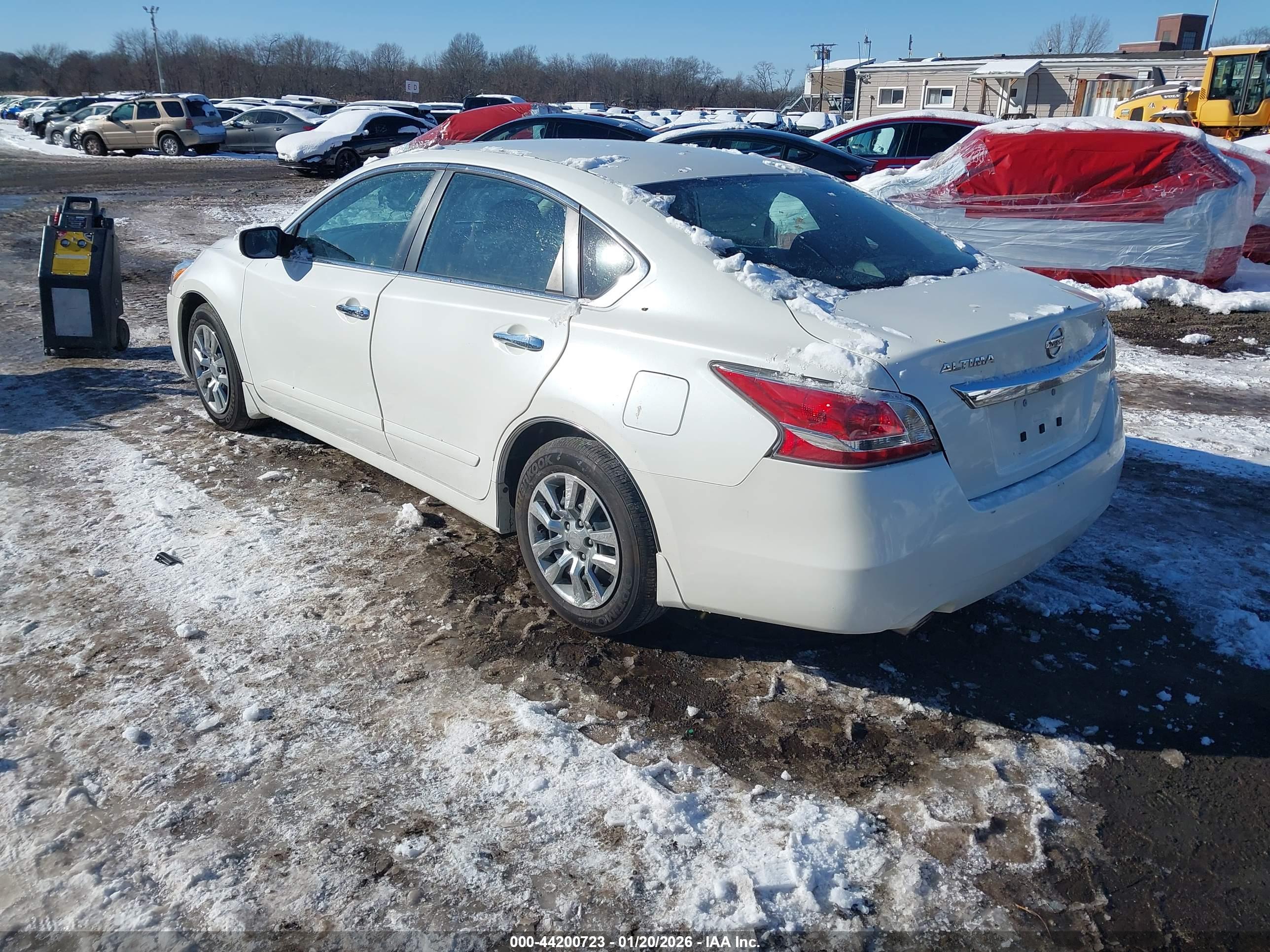 NISSAN ALTIMA image 3