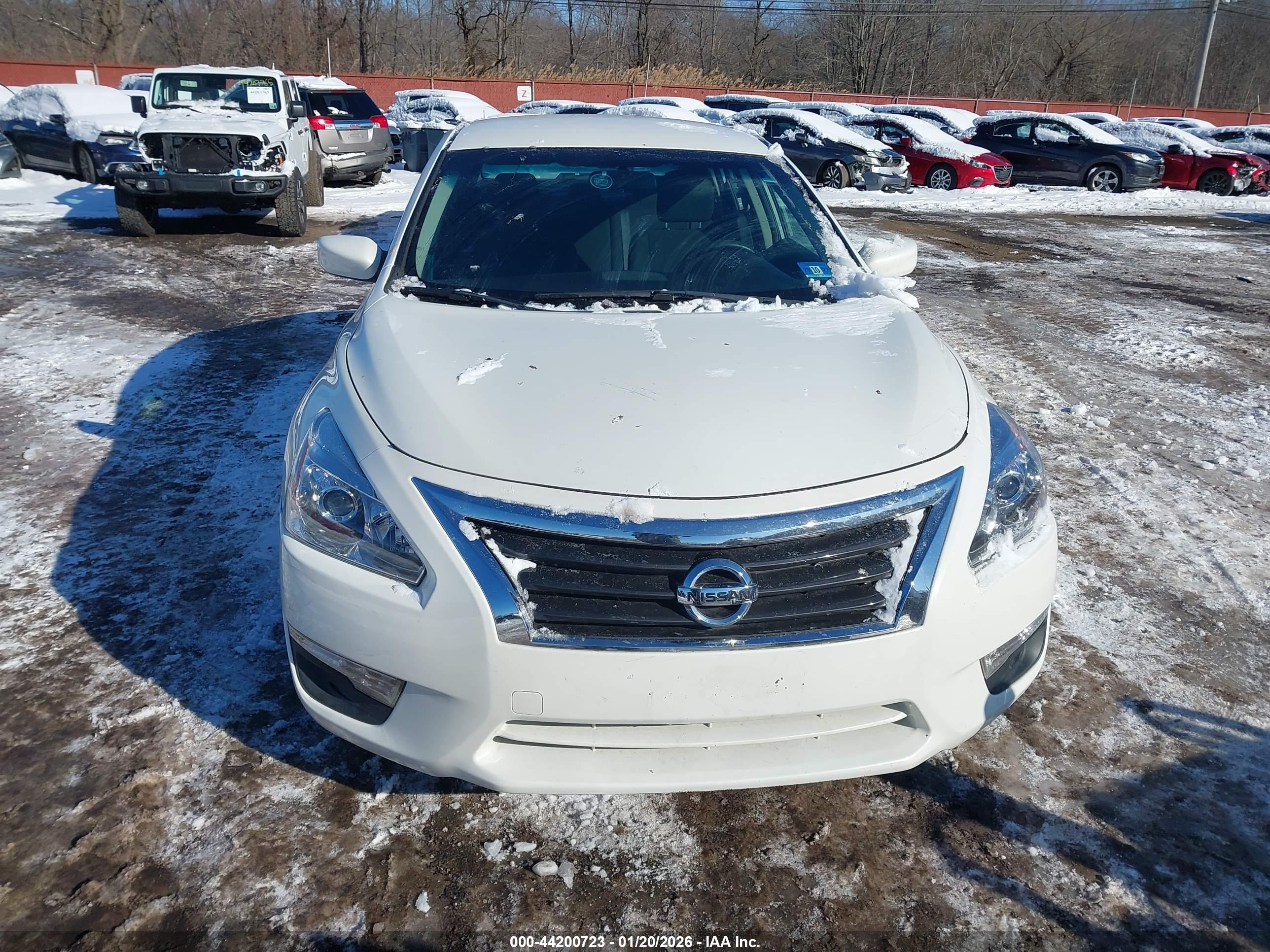 NISSAN ALTIMA image 6