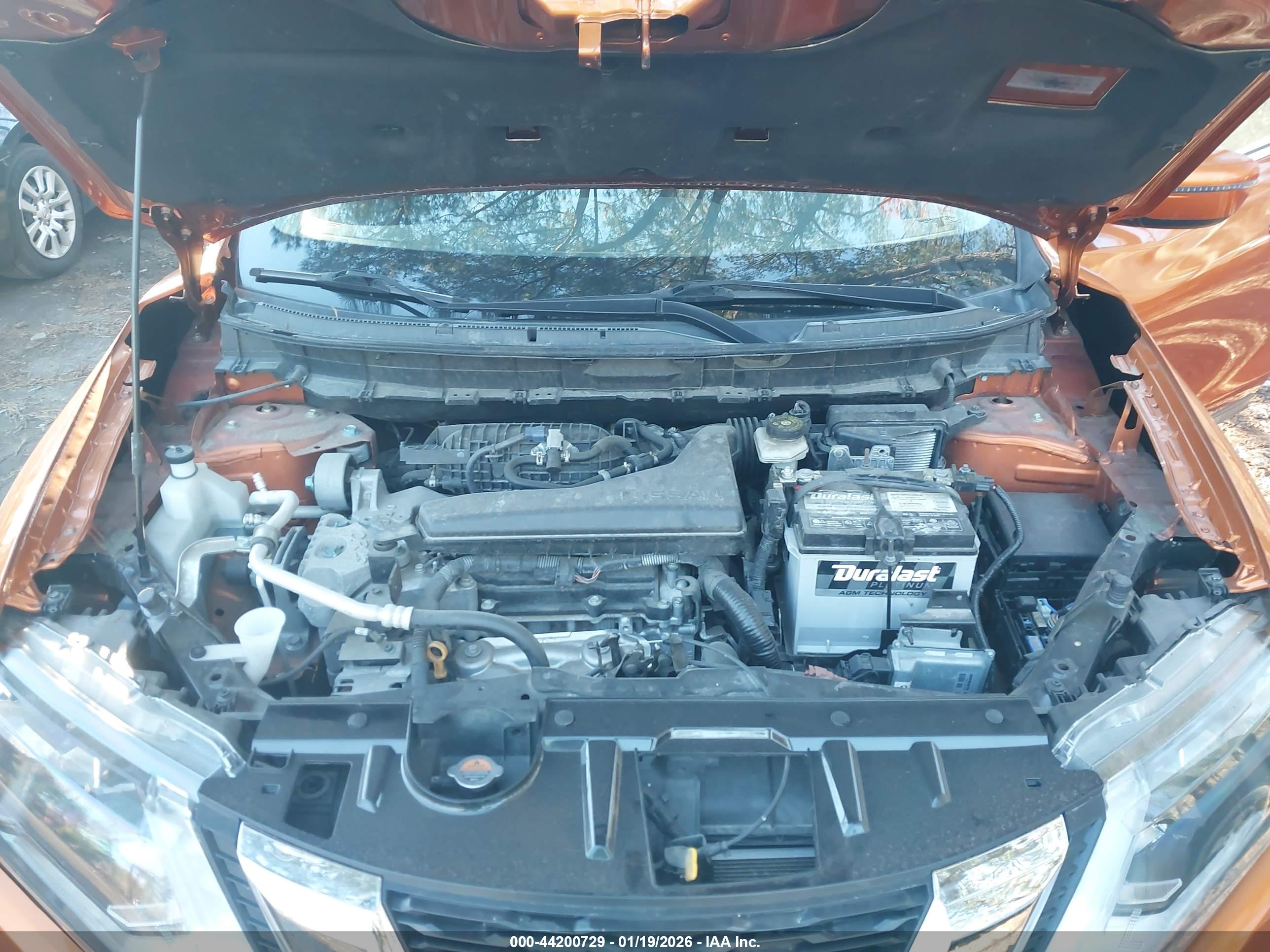 NISSAN ROGUE image 10