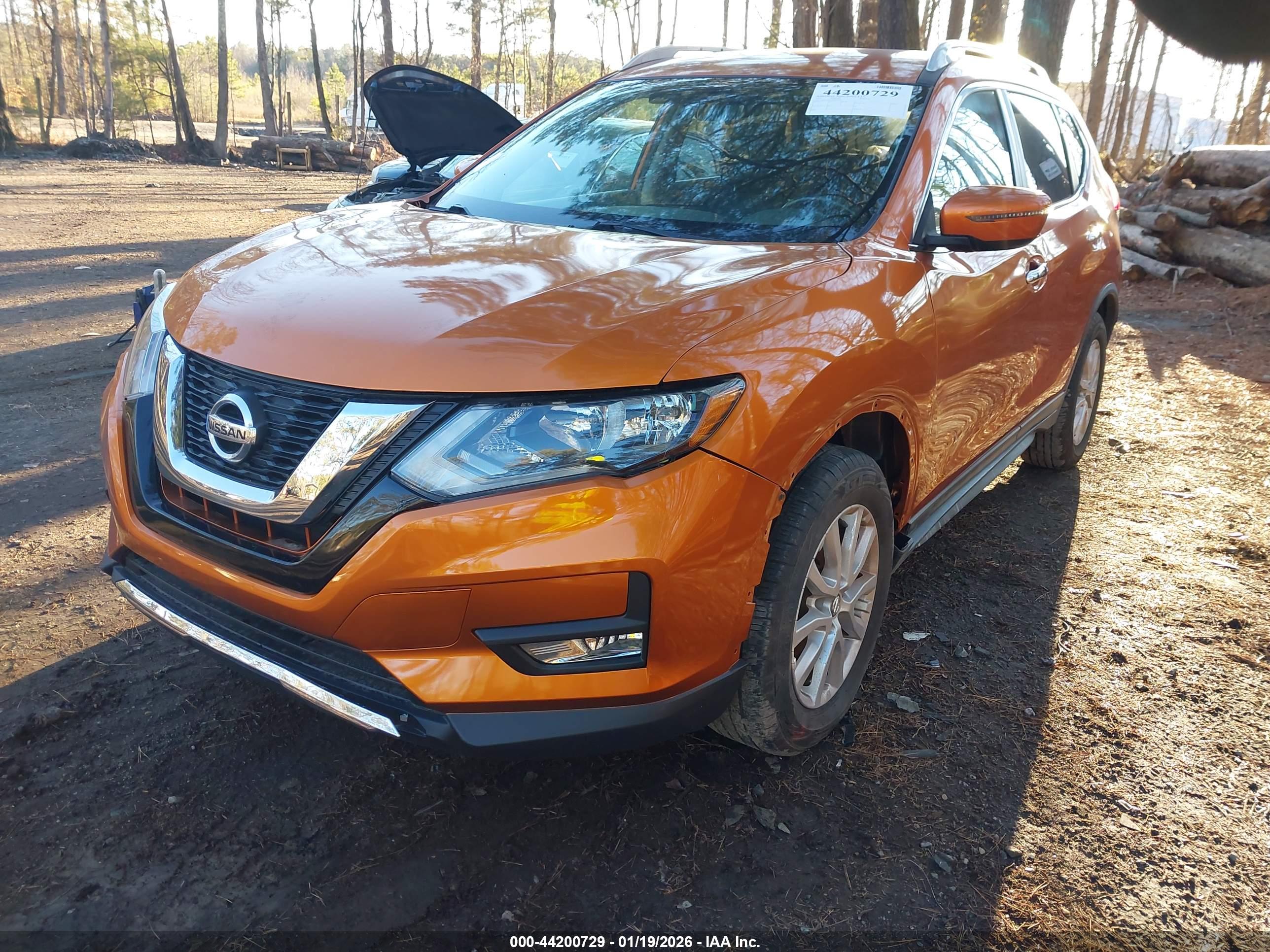 NISSAN ROGUE image 6