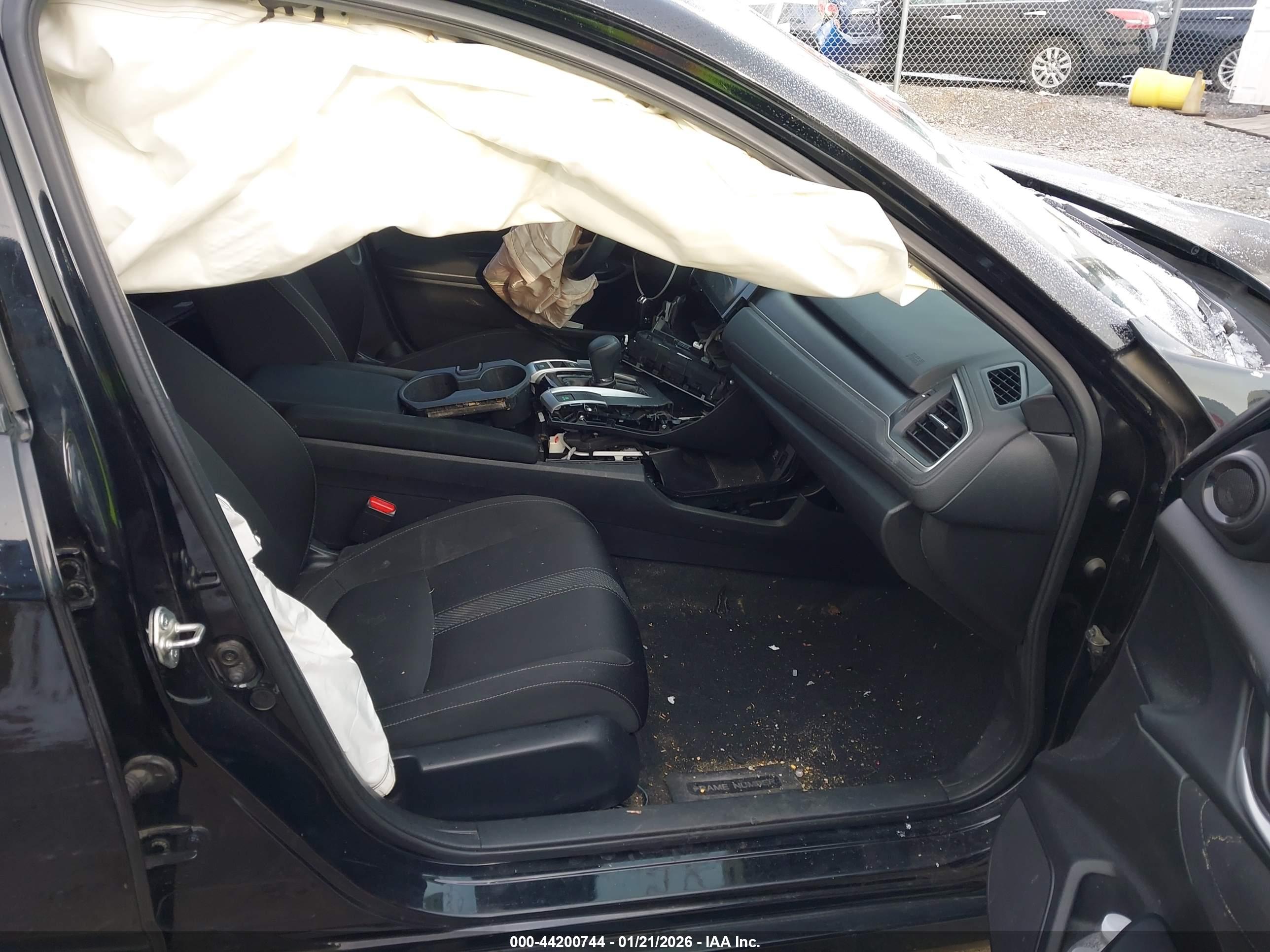 HONDA CIVIC image 5