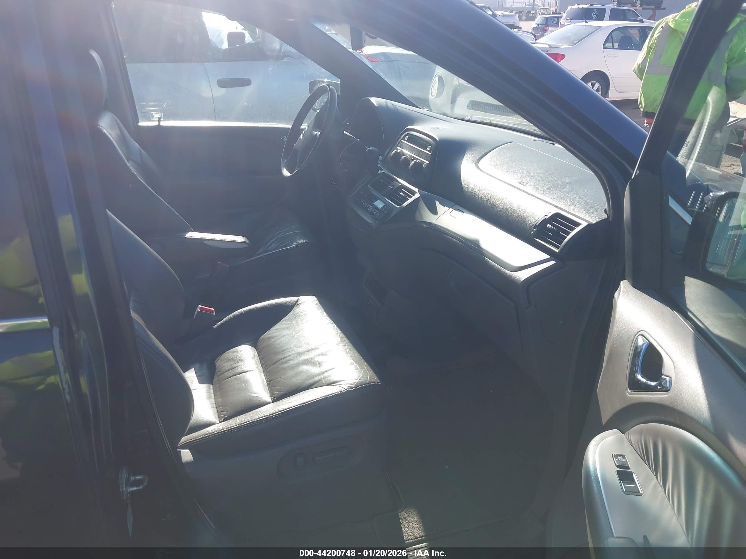 HONDA ODYSSEY image 5