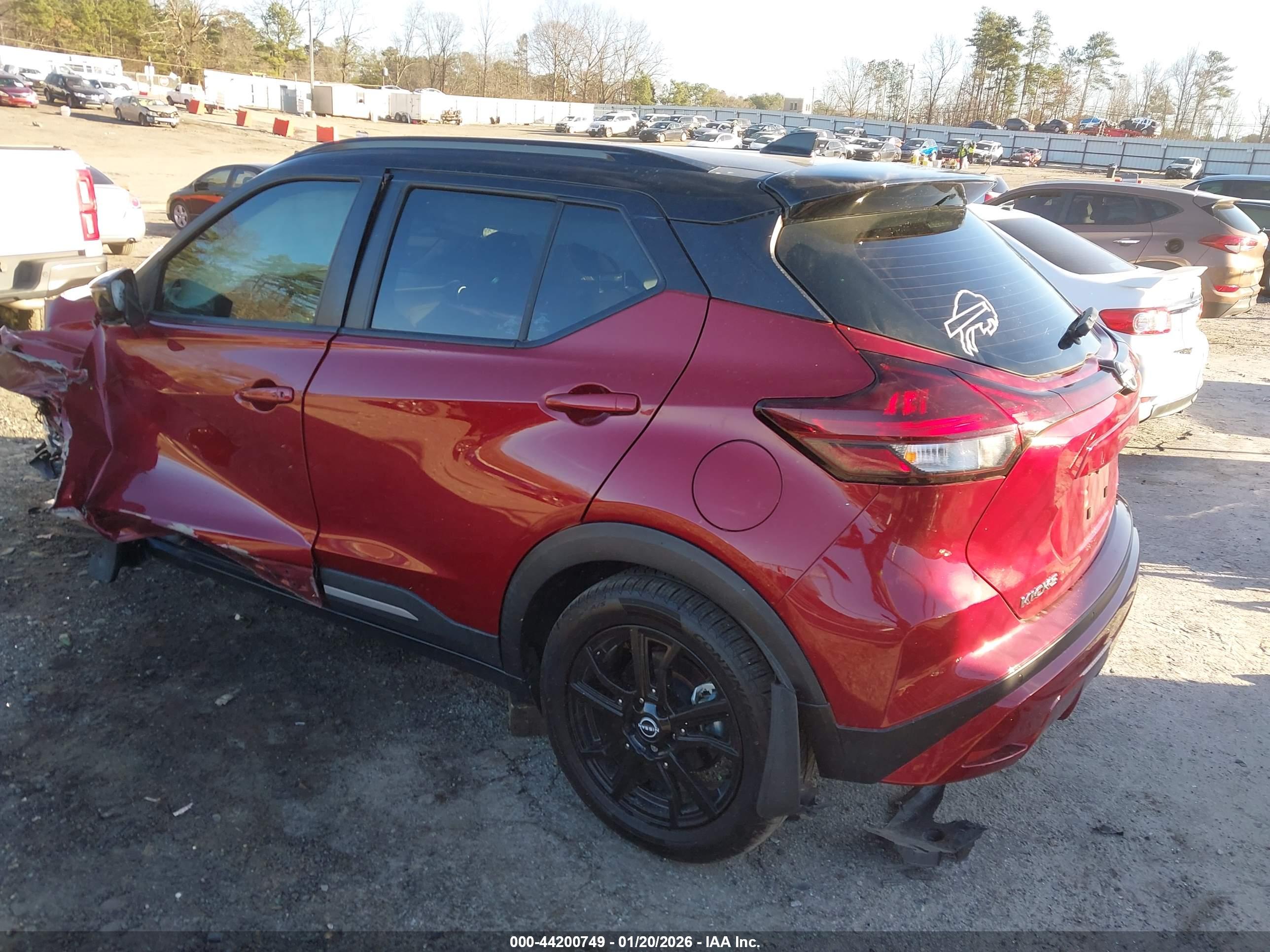 NISSAN KICKS image 3