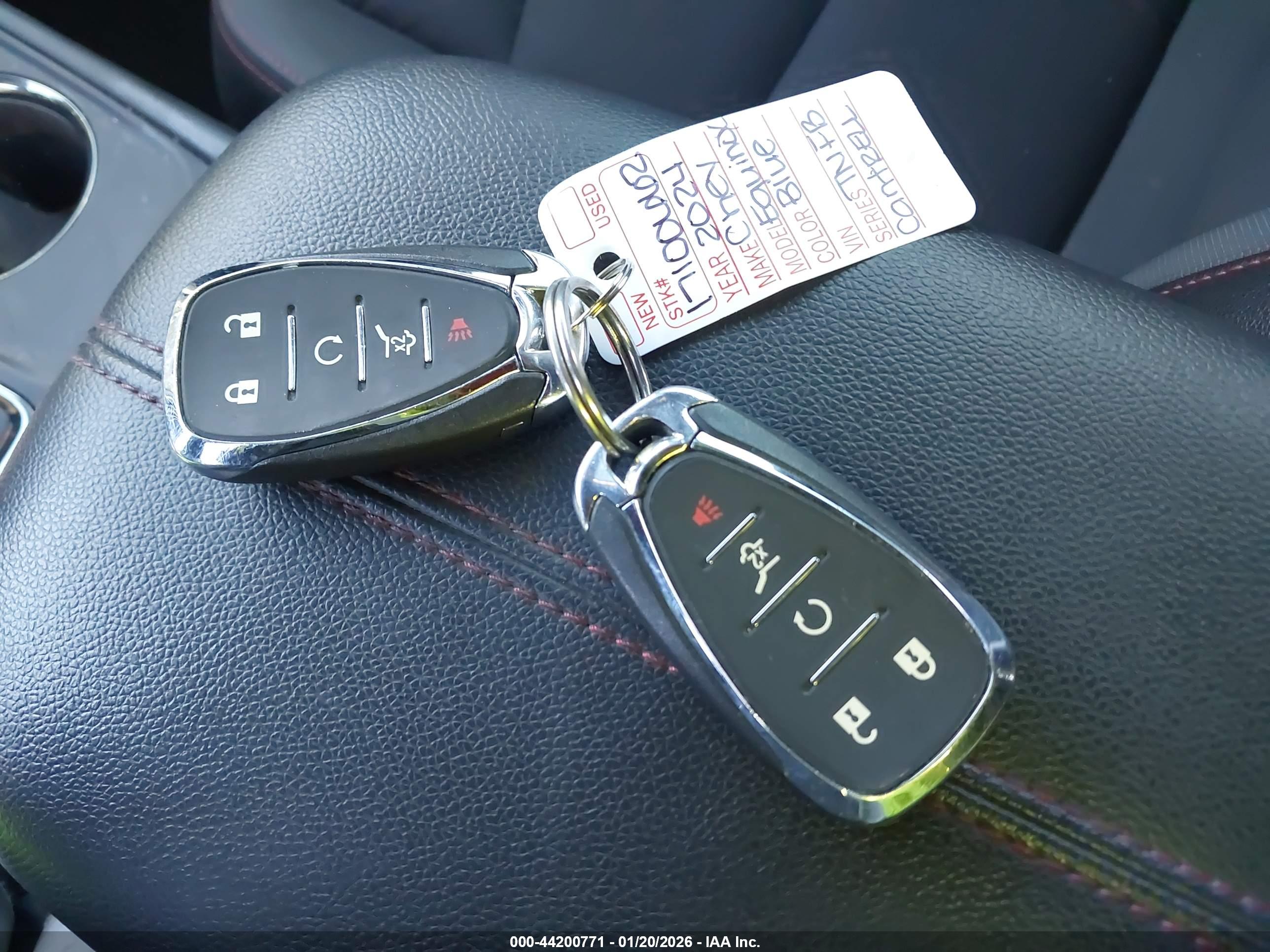 CHEVROLET EQUINOX image 11