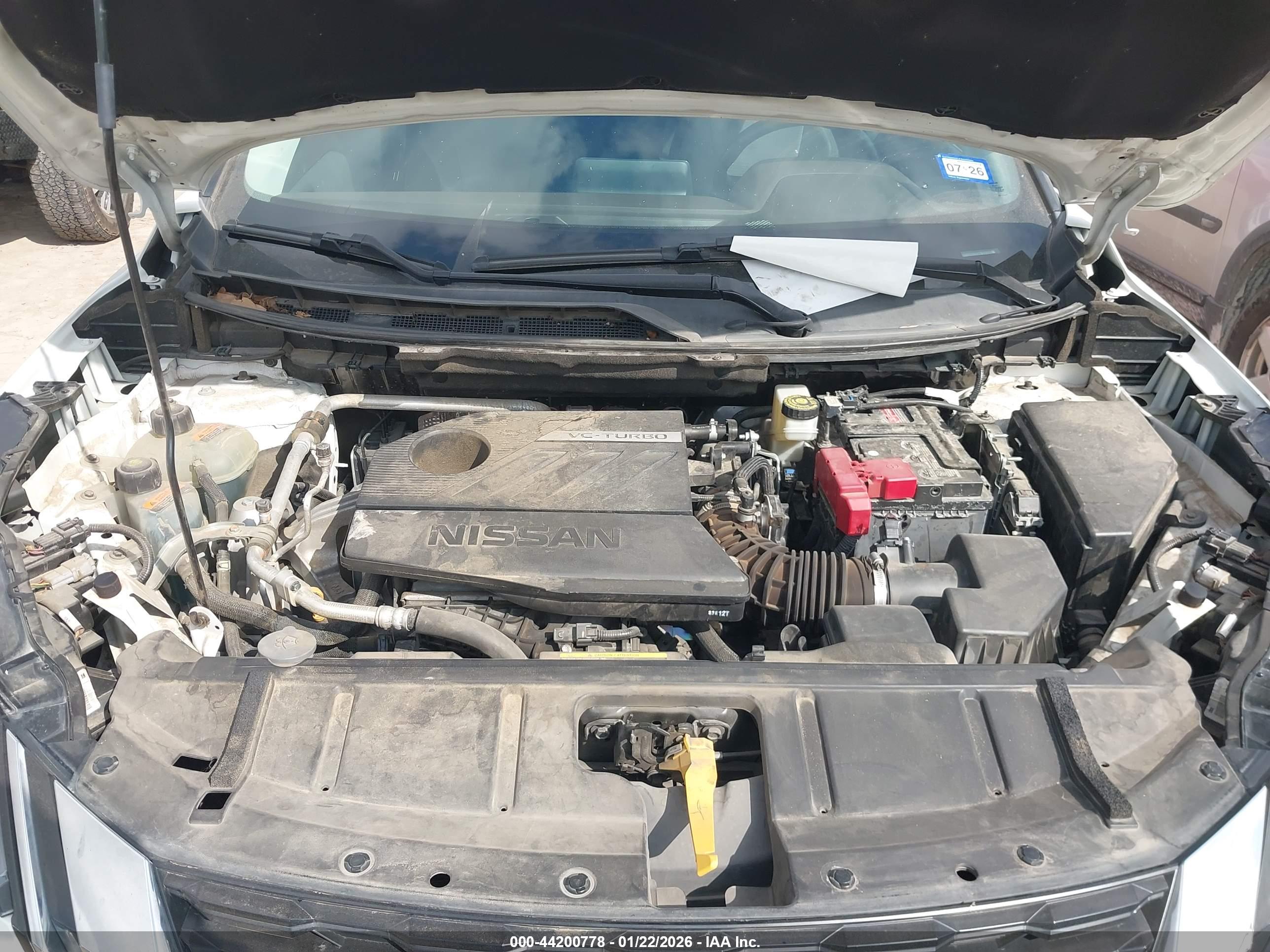 NISSAN ROGUE image 10