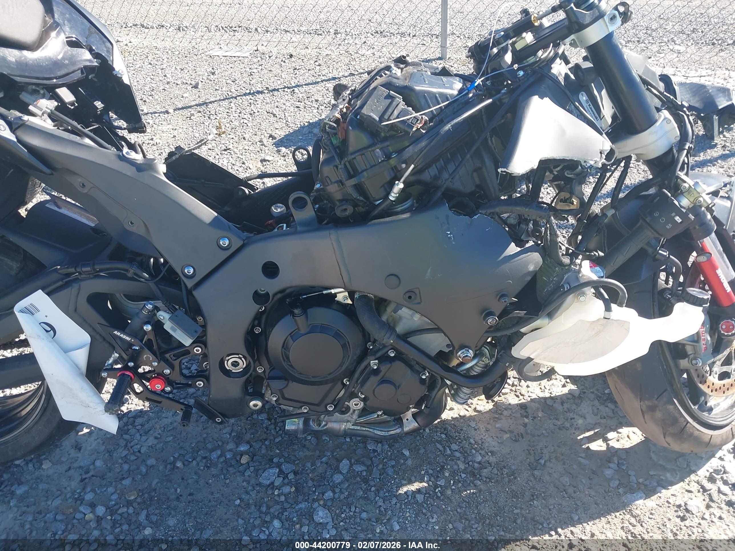 KAWASAKI ZX1002 image 8