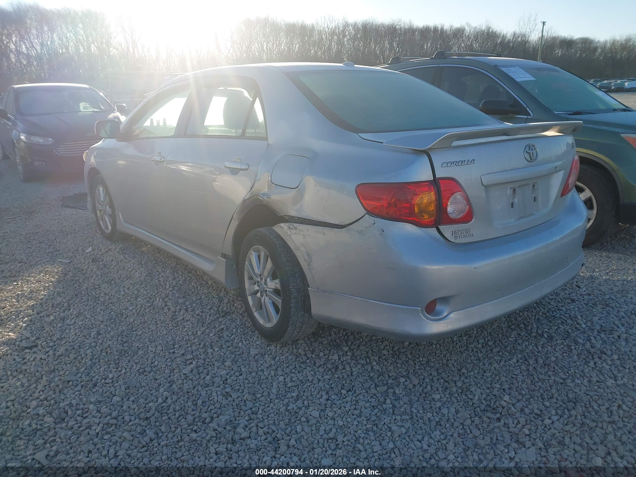 TOYOTA COROLLA image 3