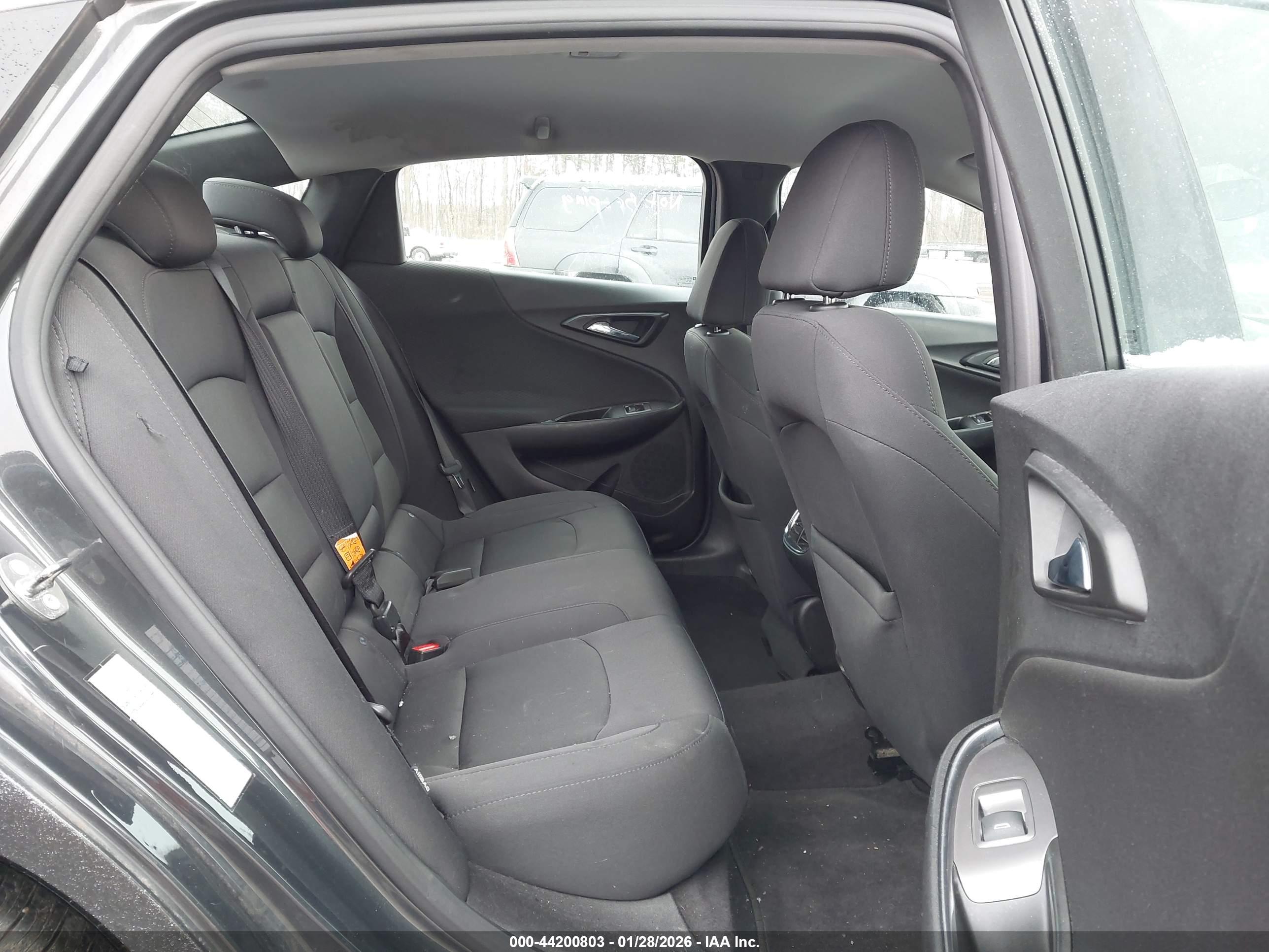 CHEVROLET MALIBU image 8