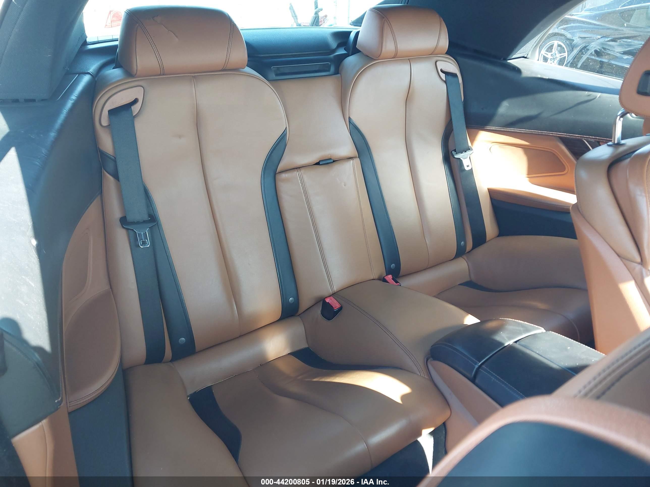 BMW 640I image 8