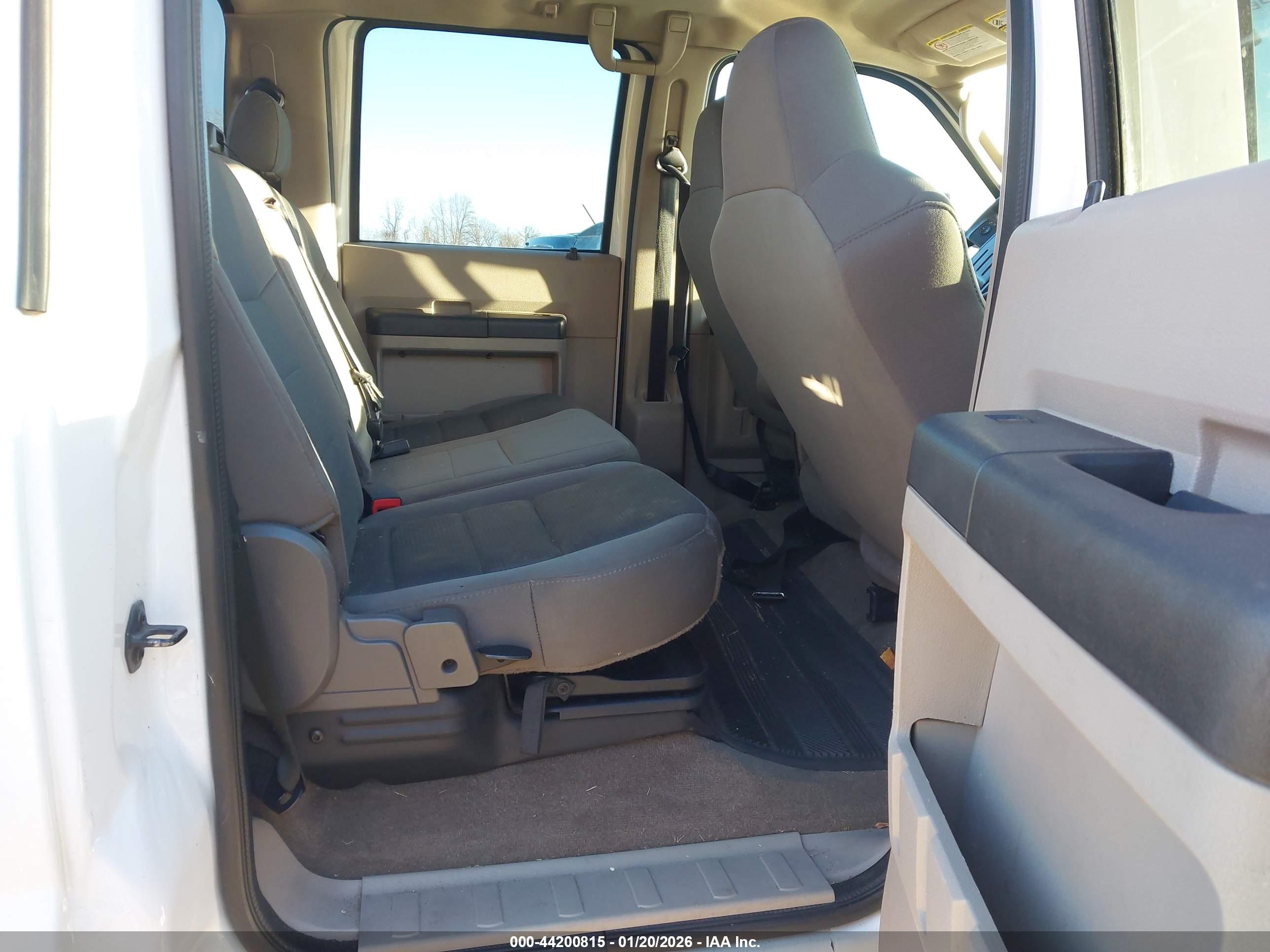 FORD F-250 image 8