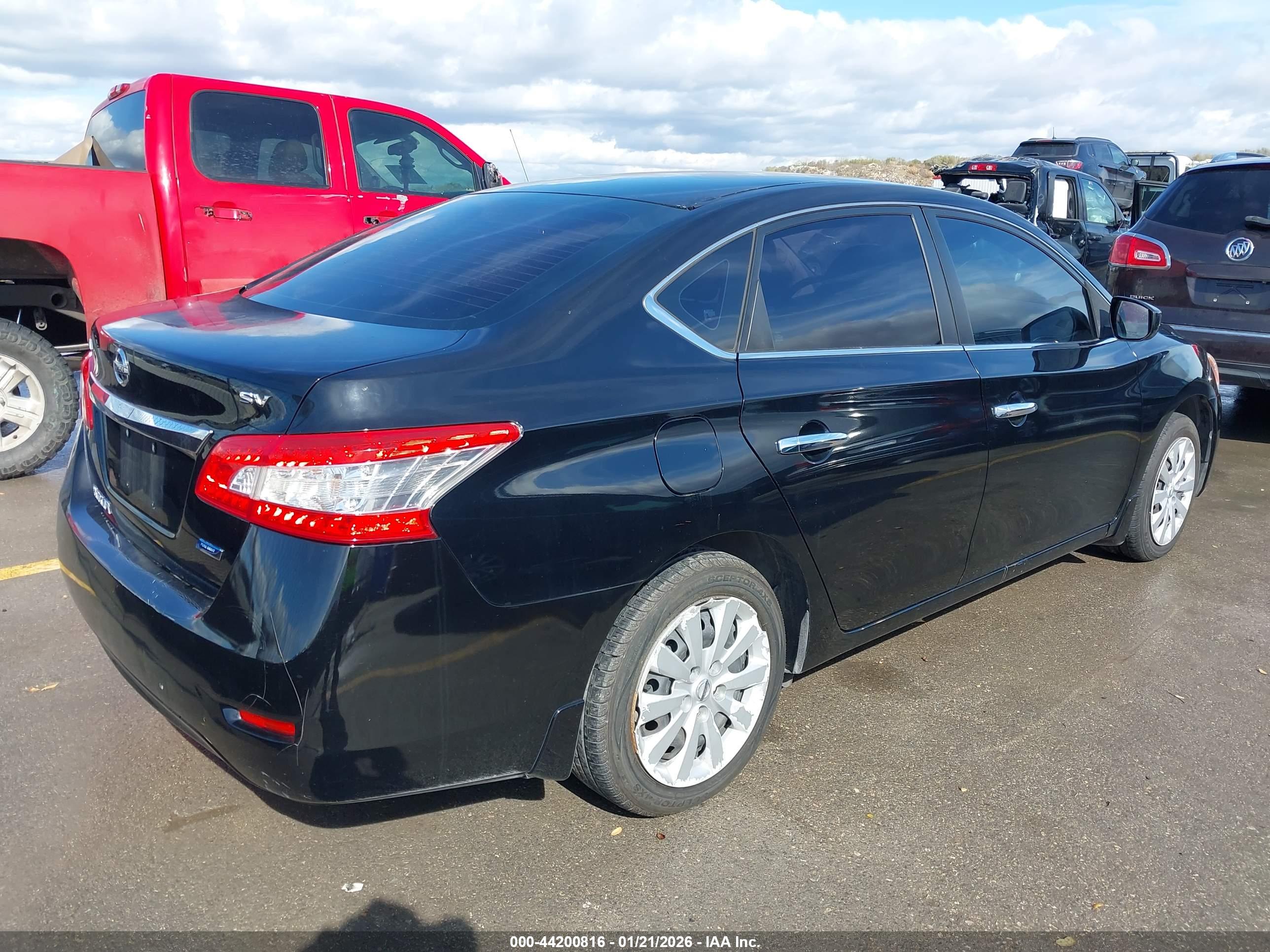 NISSAN SENTRA image 4