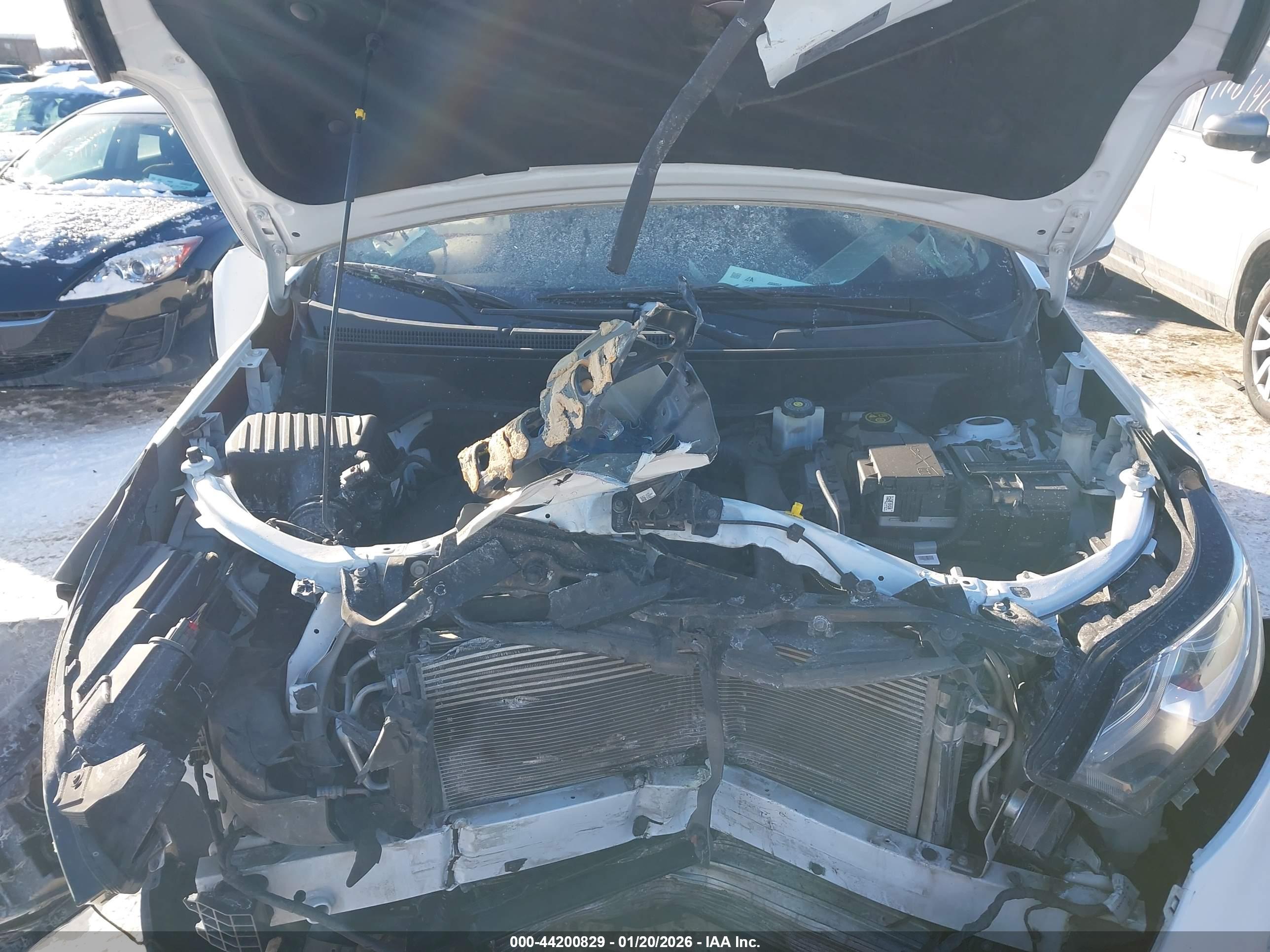 CHEVROLET EQUINOX image 10