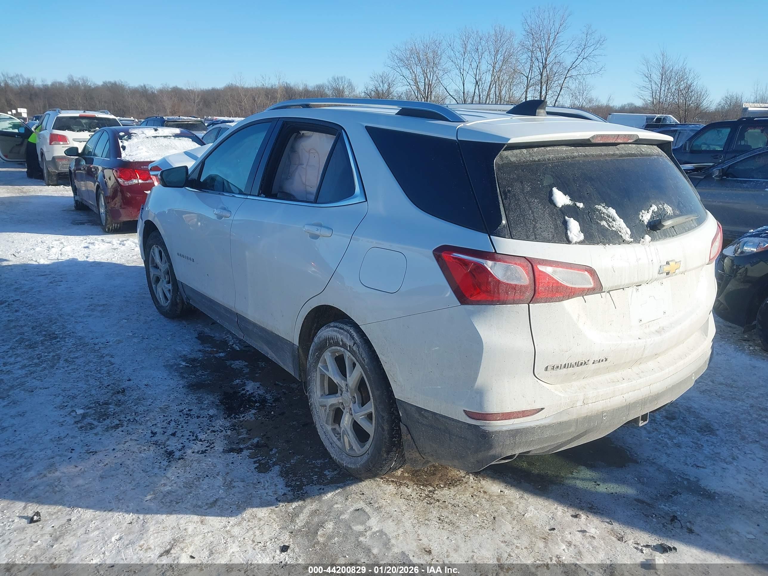 CHEVROLET EQUINOX image 3
