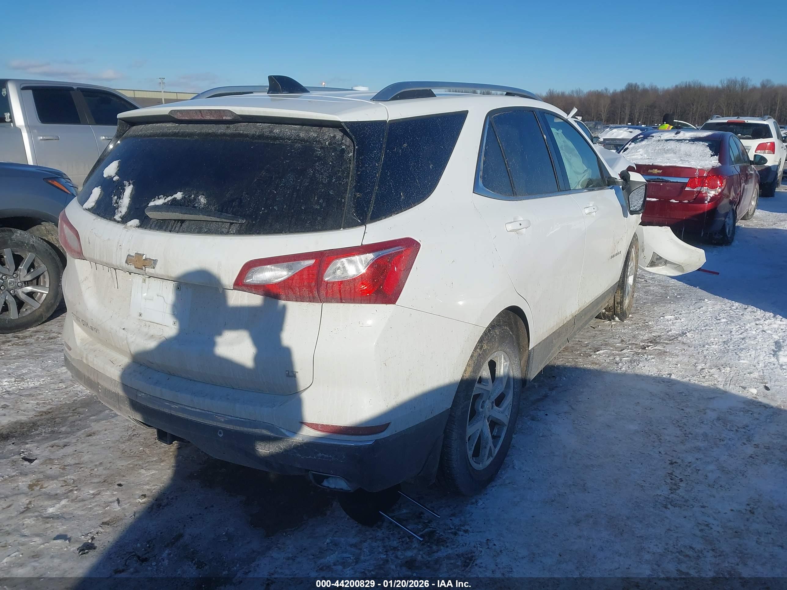 CHEVROLET EQUINOX image 4