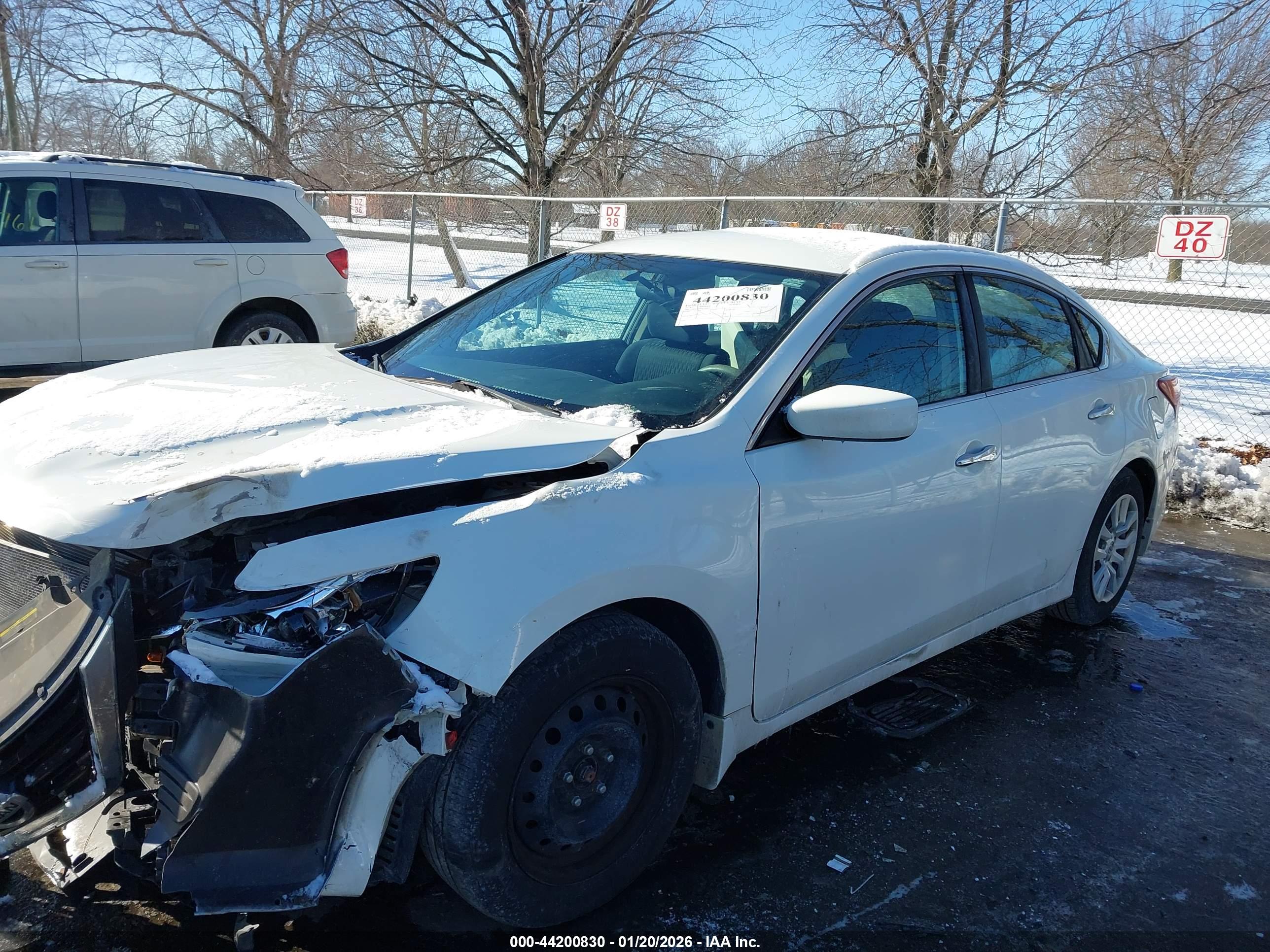 NISSAN ALTIMA image 2