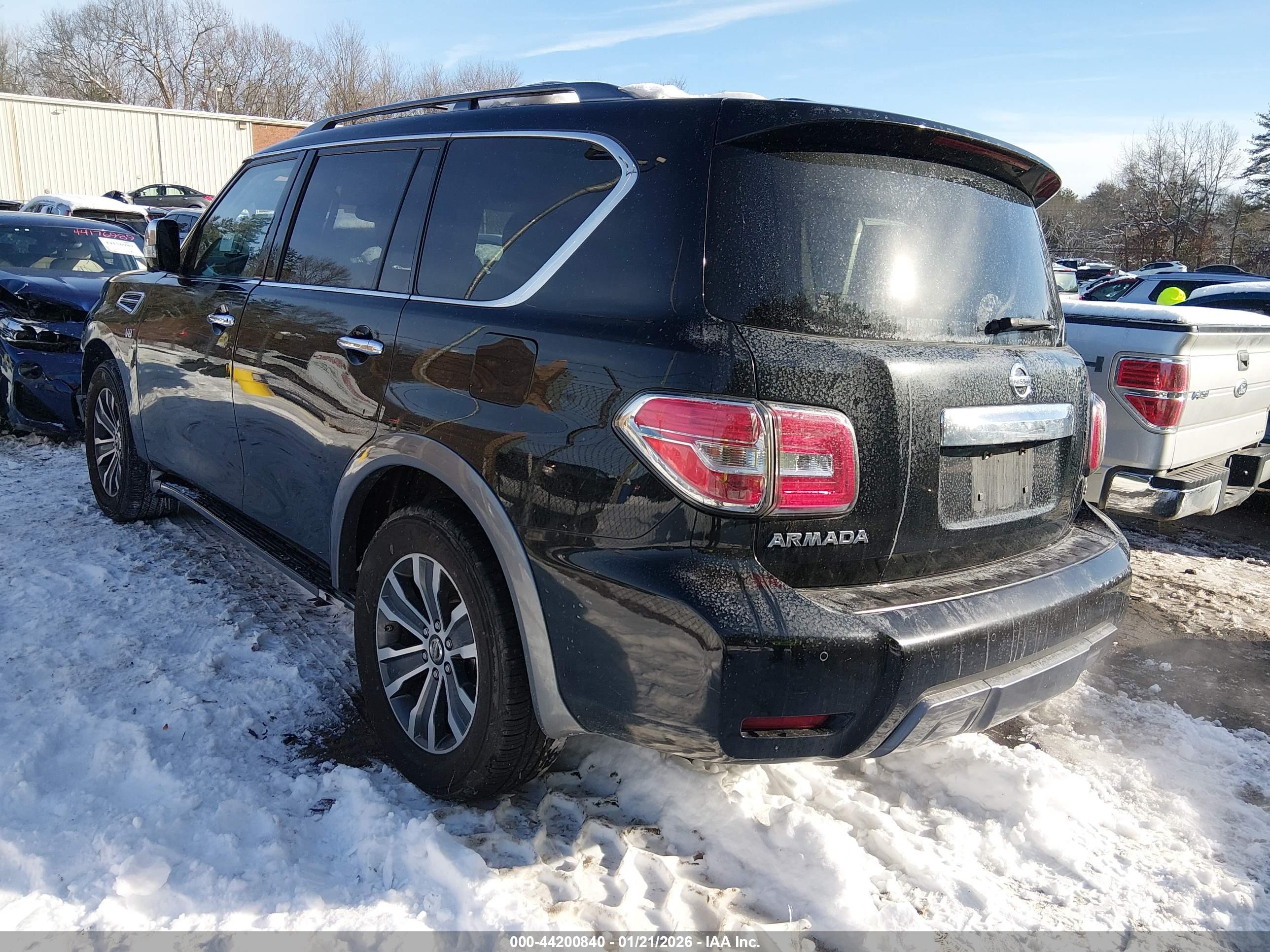 NISSAN ARMADA image 3