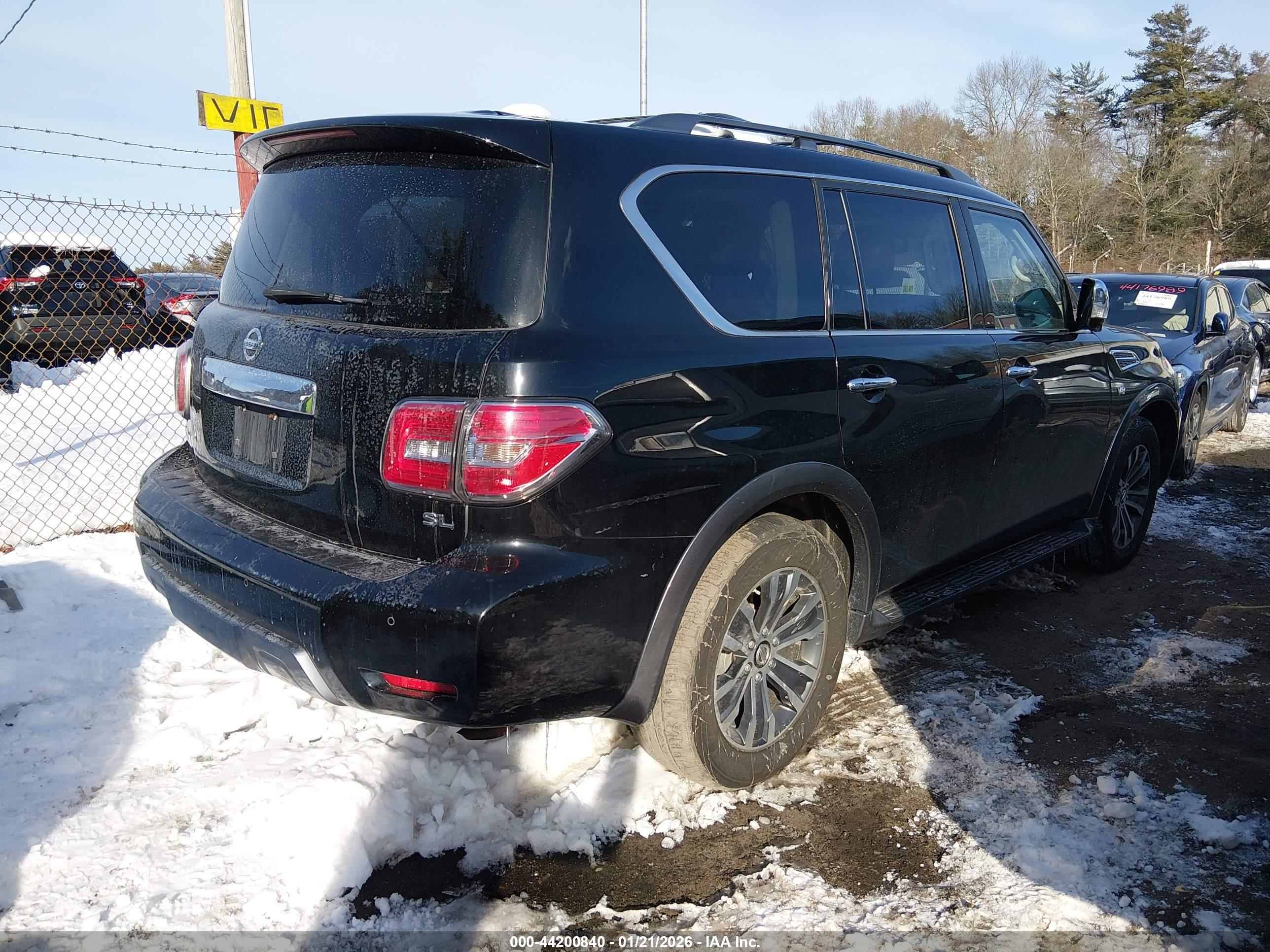 NISSAN ARMADA image 4