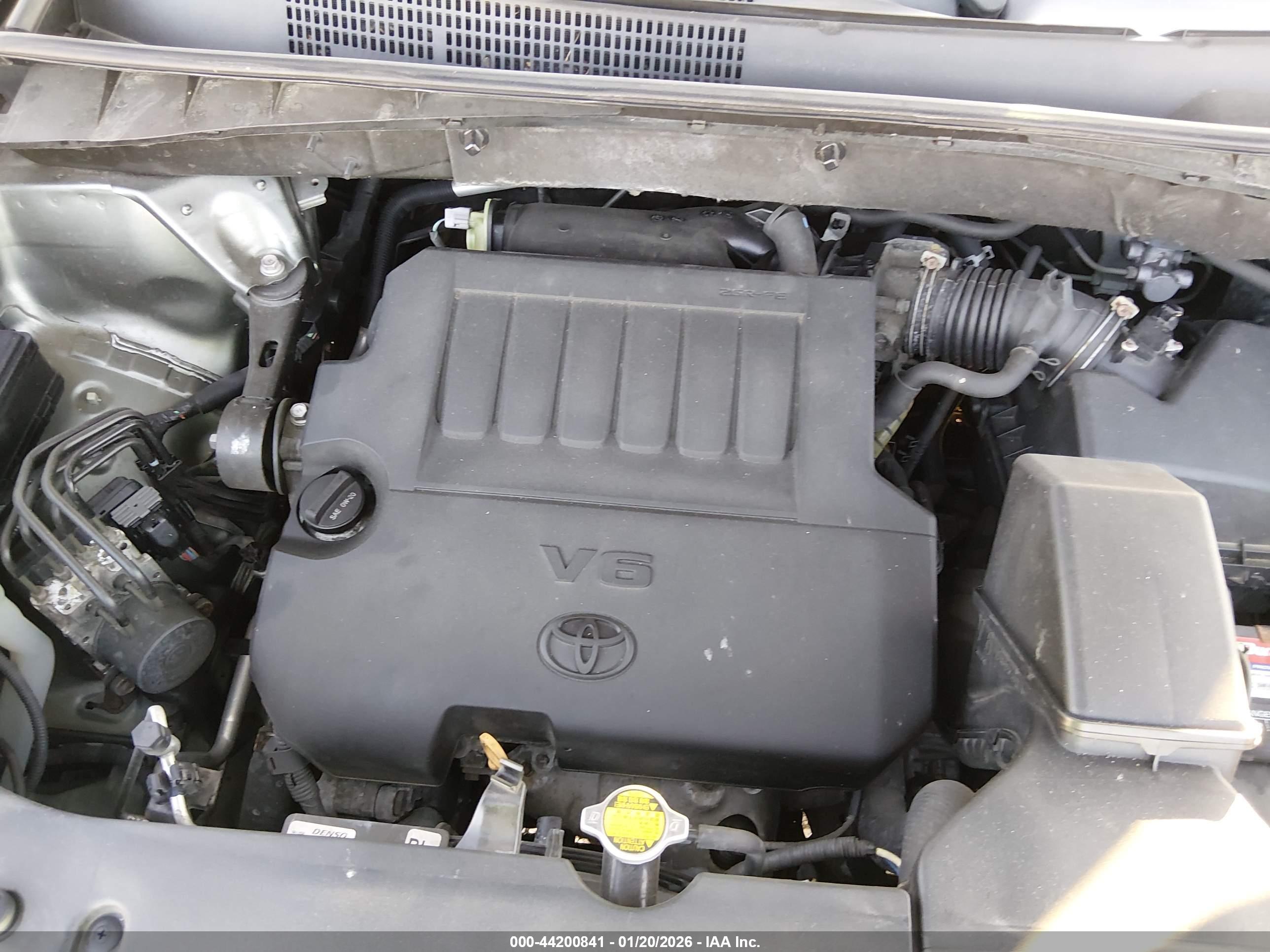 TOYOTA HIGHLANDER image 10