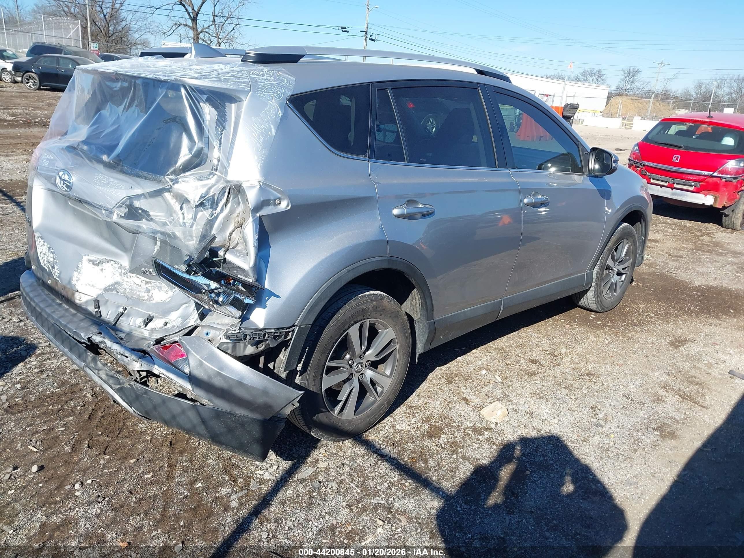 TOYOTA RAV4 image 4