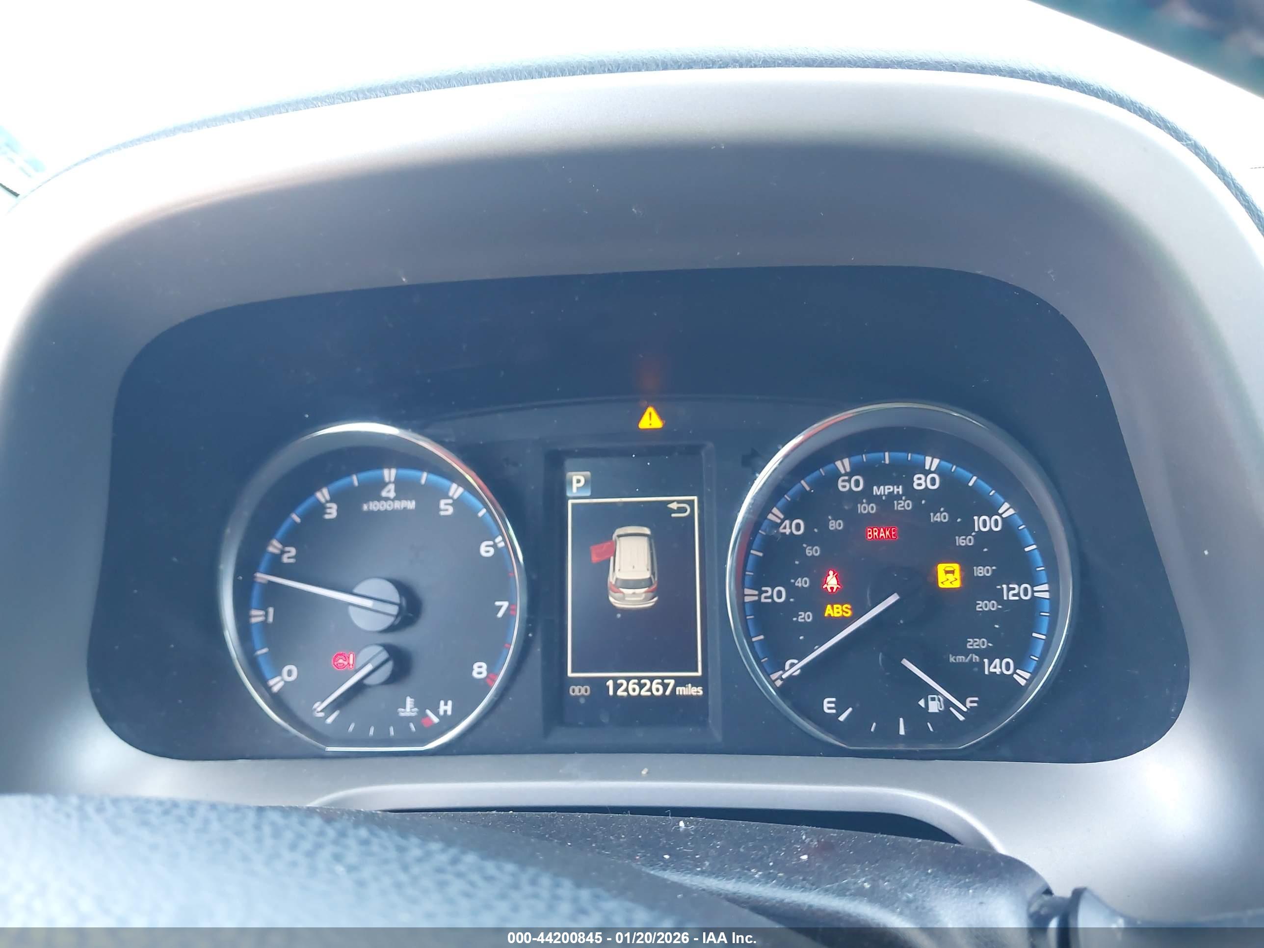 TOYOTA RAV4 image 7
