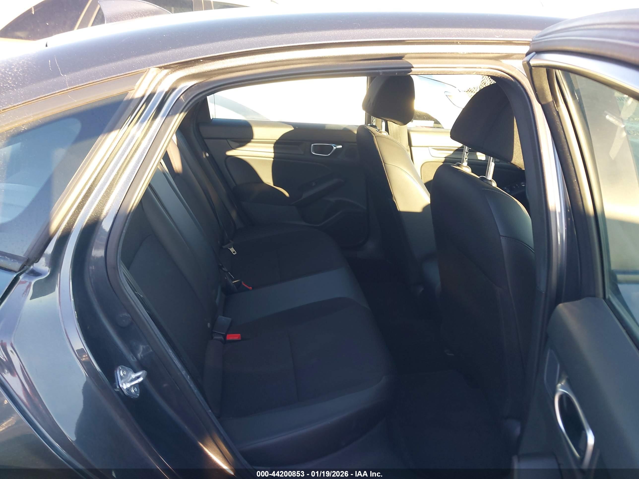 HONDA CIVIC image 8