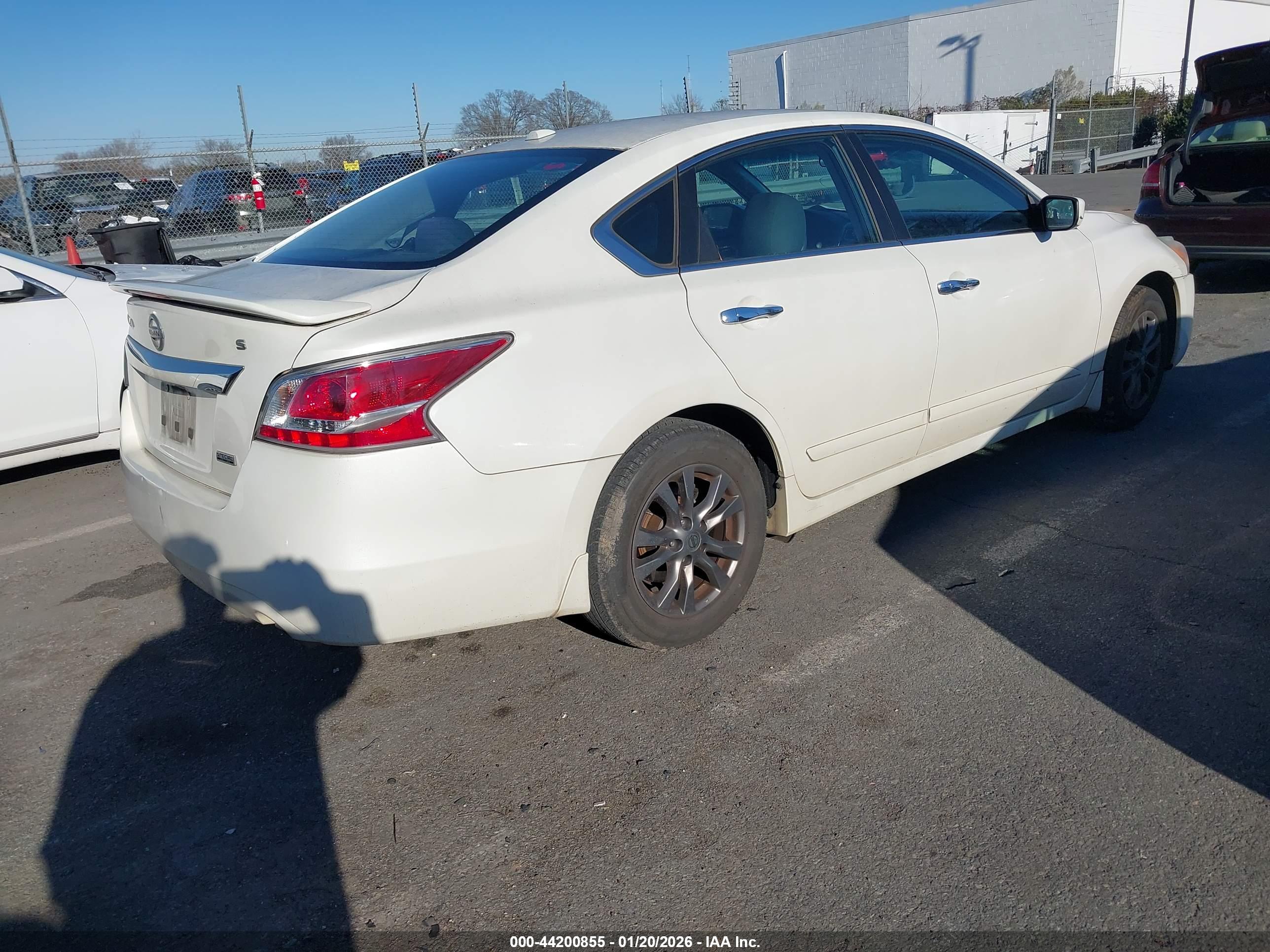 NISSAN ALTIMA image 4