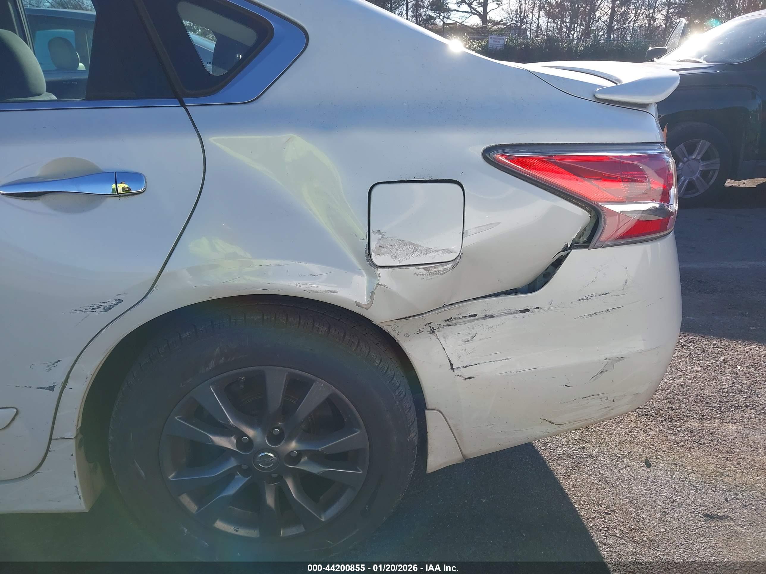 NISSAN ALTIMA image 6