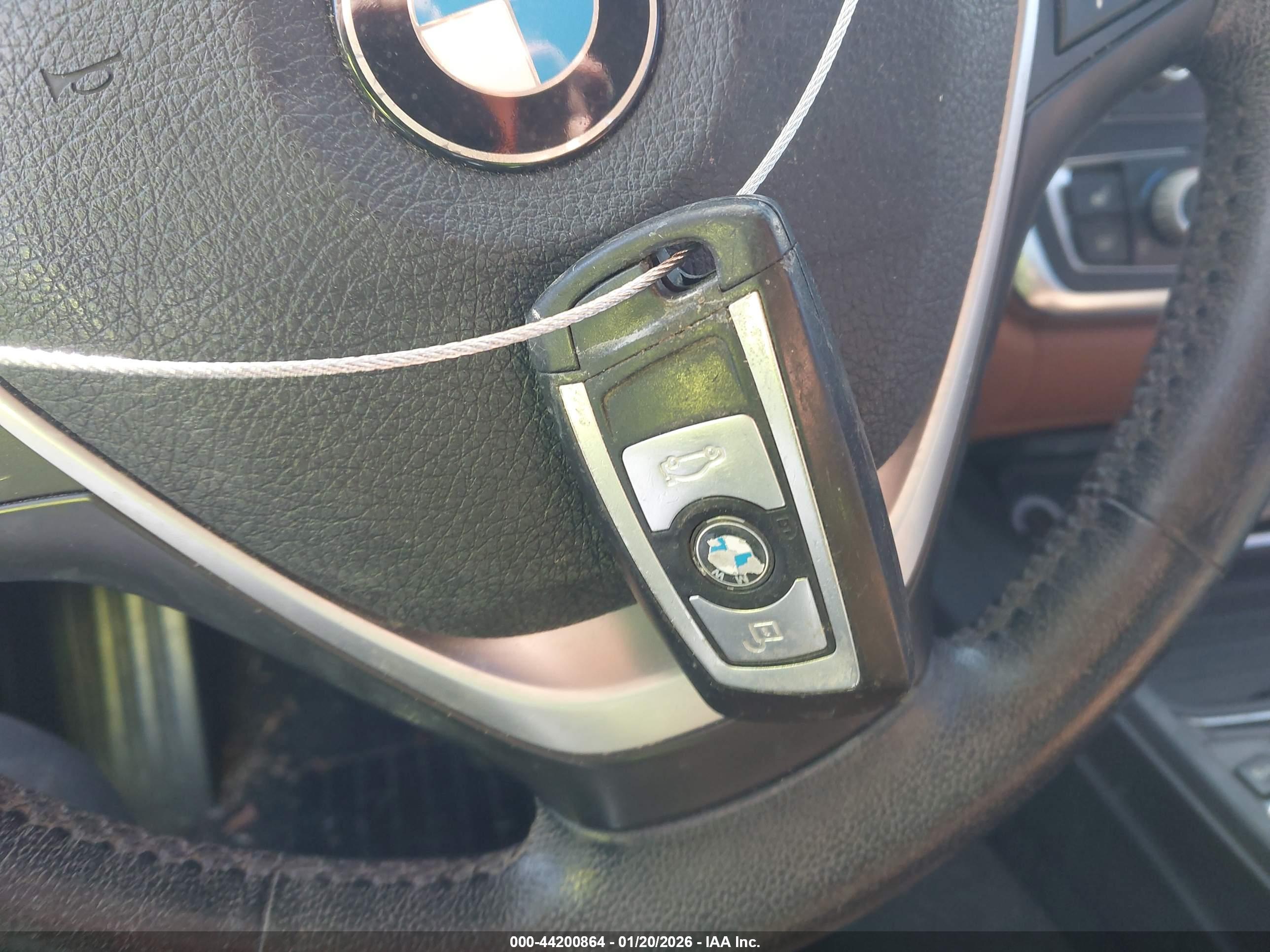 BMW 328I image 11