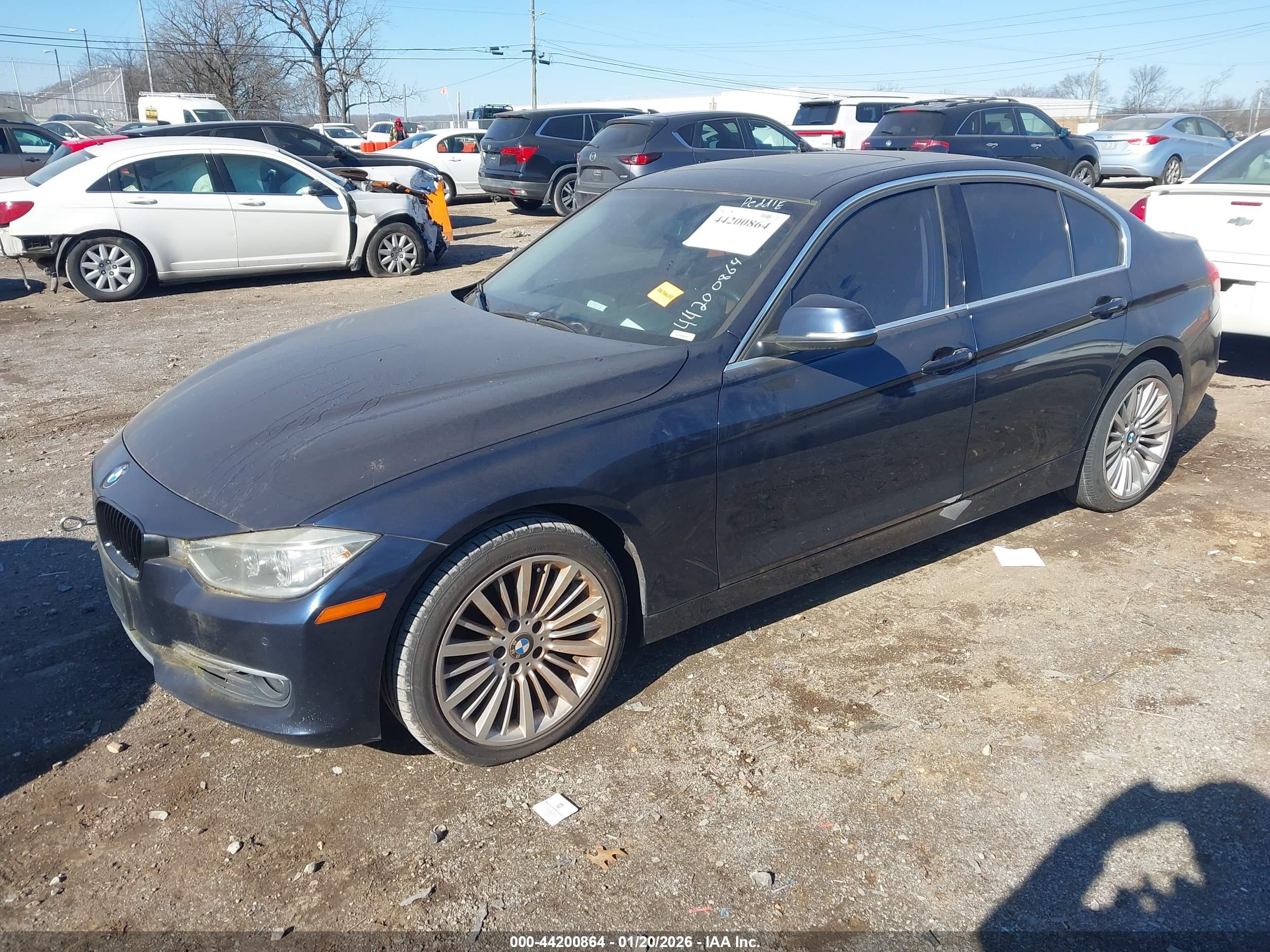 BMW 328I image 2