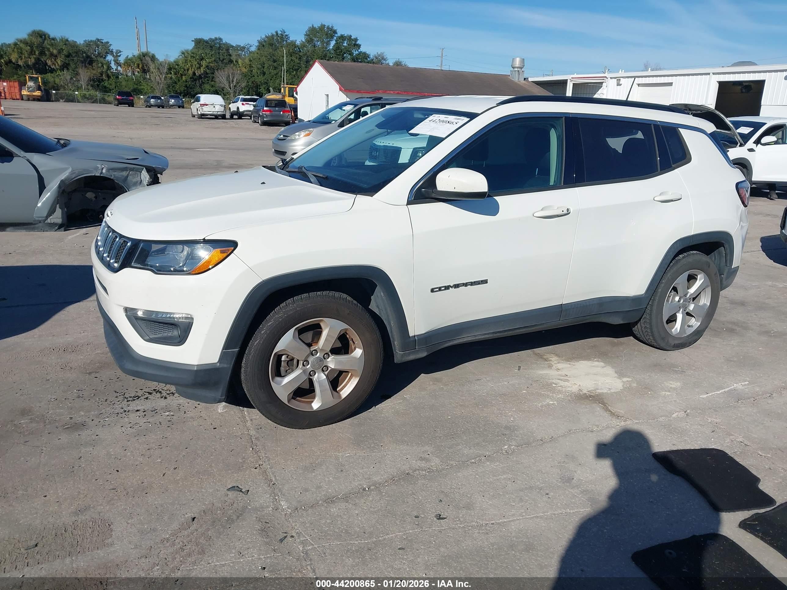 JEEP NEW image 2